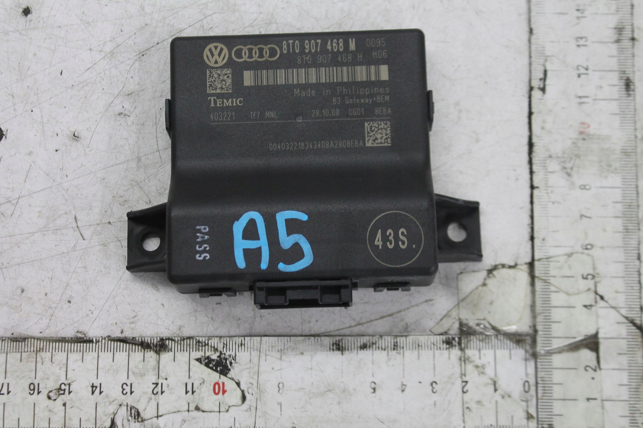 module control unit GATEWAY 8T0907468M AUDI A5 8T 09