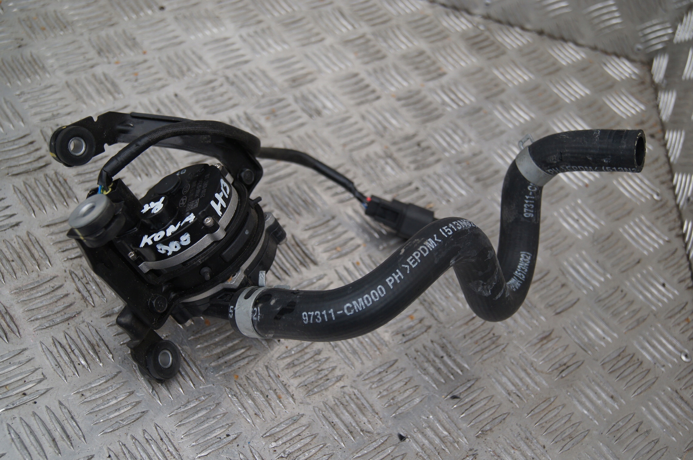 25100-03HZ1 - Hyundai Kona Hybrid Электрический Водяной Насос