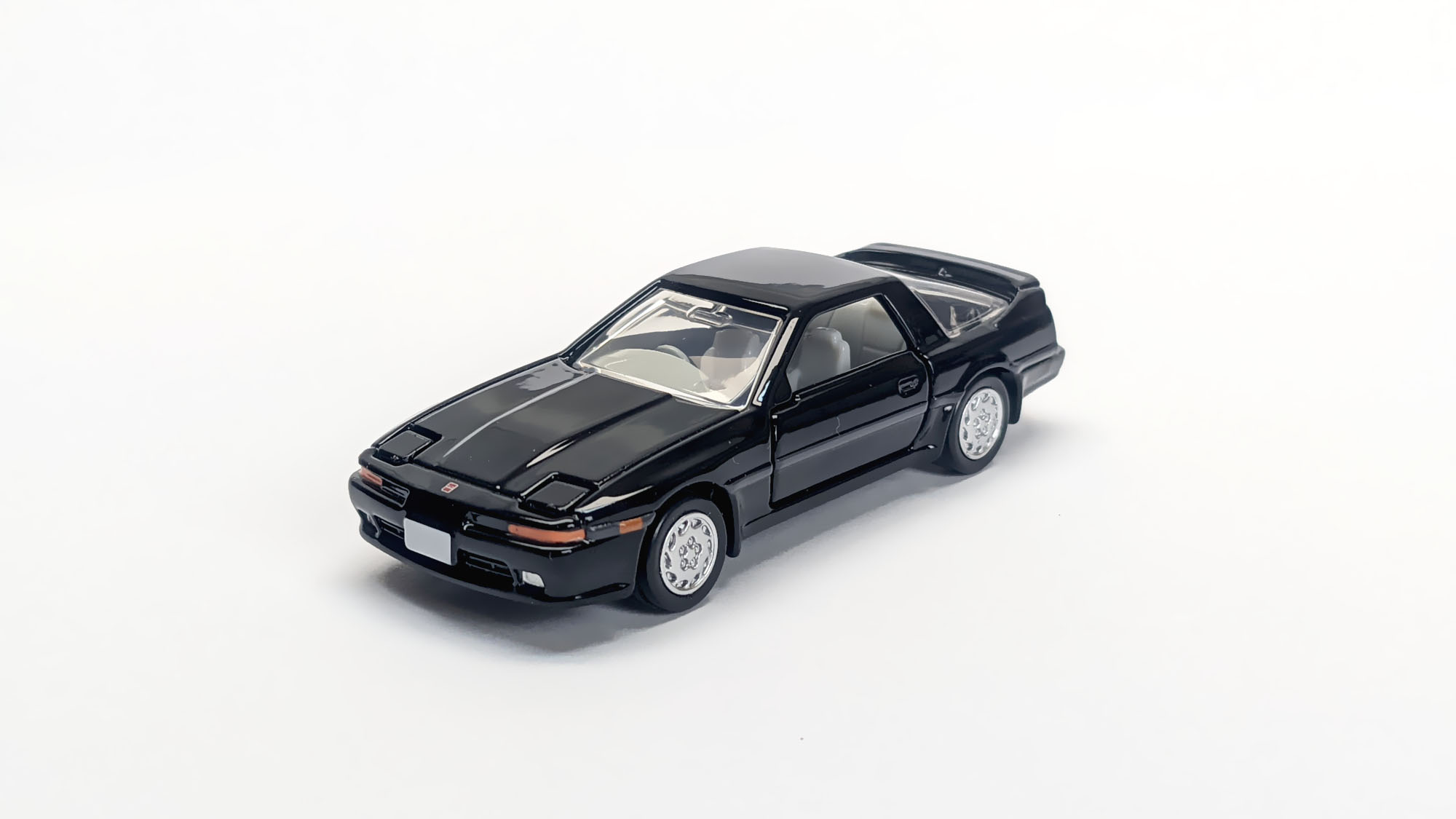 TOMICA TOYOTA SUPRA 1/62 METALOWY Kod producenta TP25