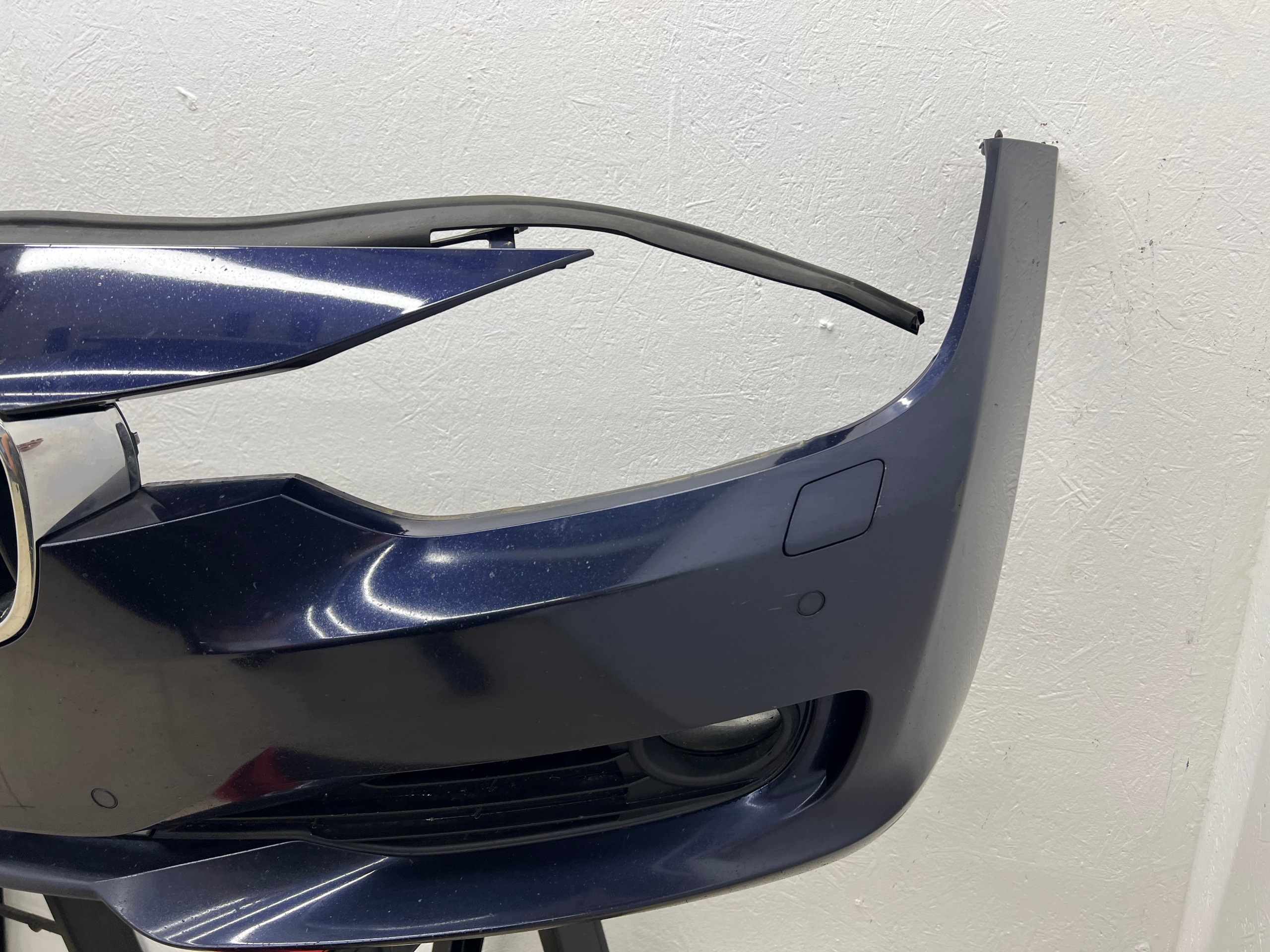 front bumper front BMW 3 F30 F31 washers 4XPDC complete A89