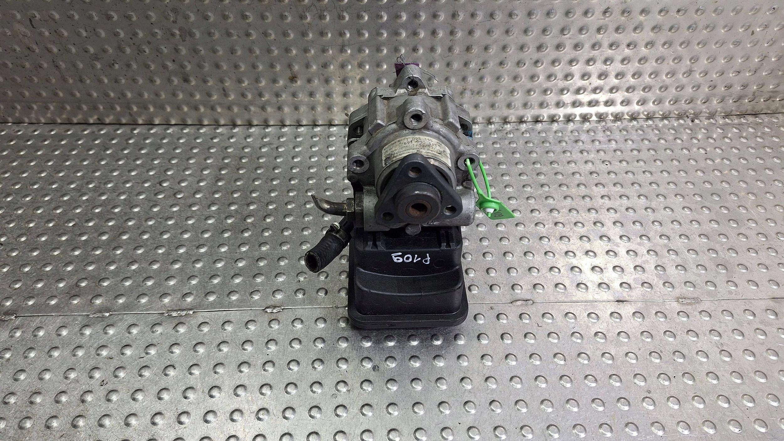 servo pump 1095155 7691900513 BMW E46 E39 X5 E53 2.5D 3.0D M47 M57