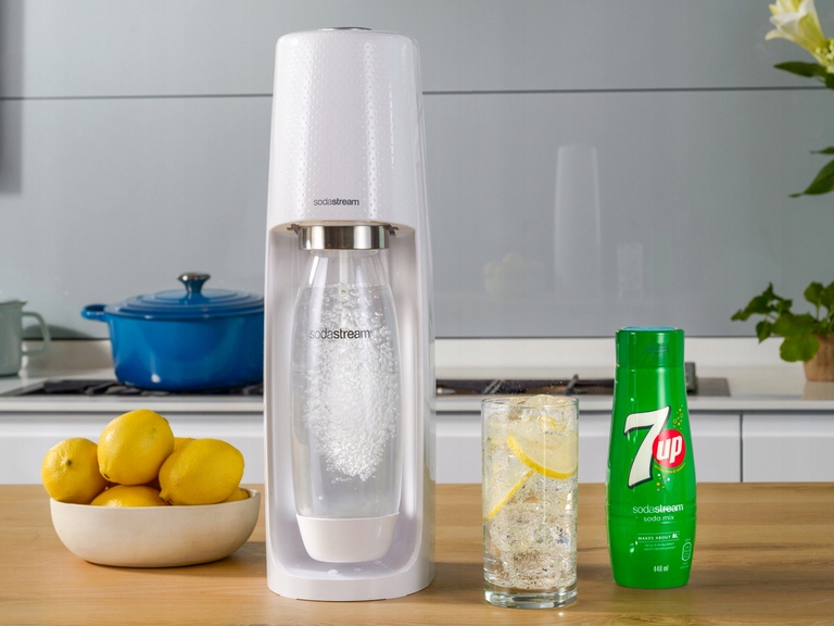 Syrop koncentrat do wody SodaStream 7up 440 ml EAN (GTIN) 5704456641262