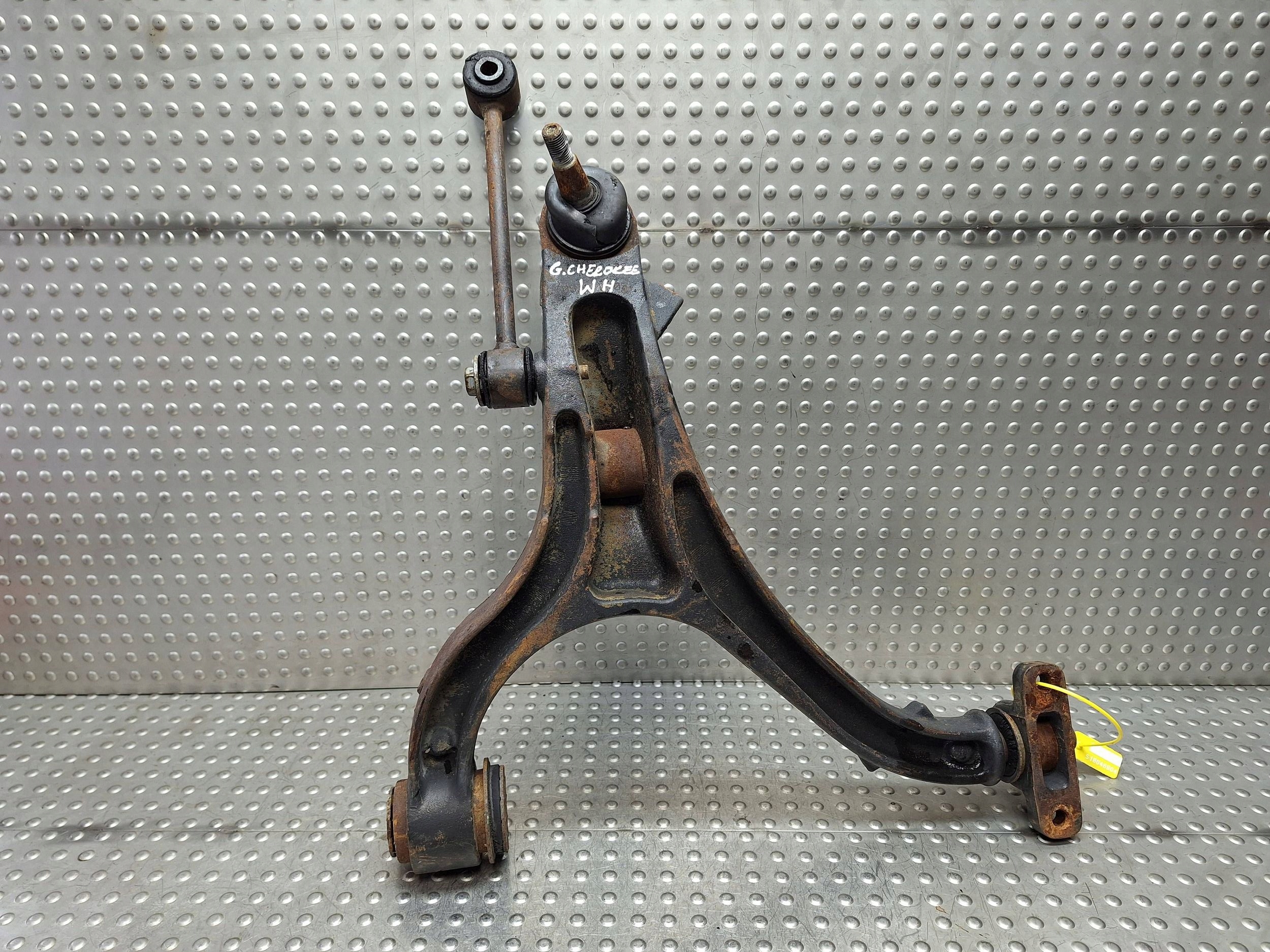 arm left front JEEP GRAND CHEROKEE WK WH 05-10