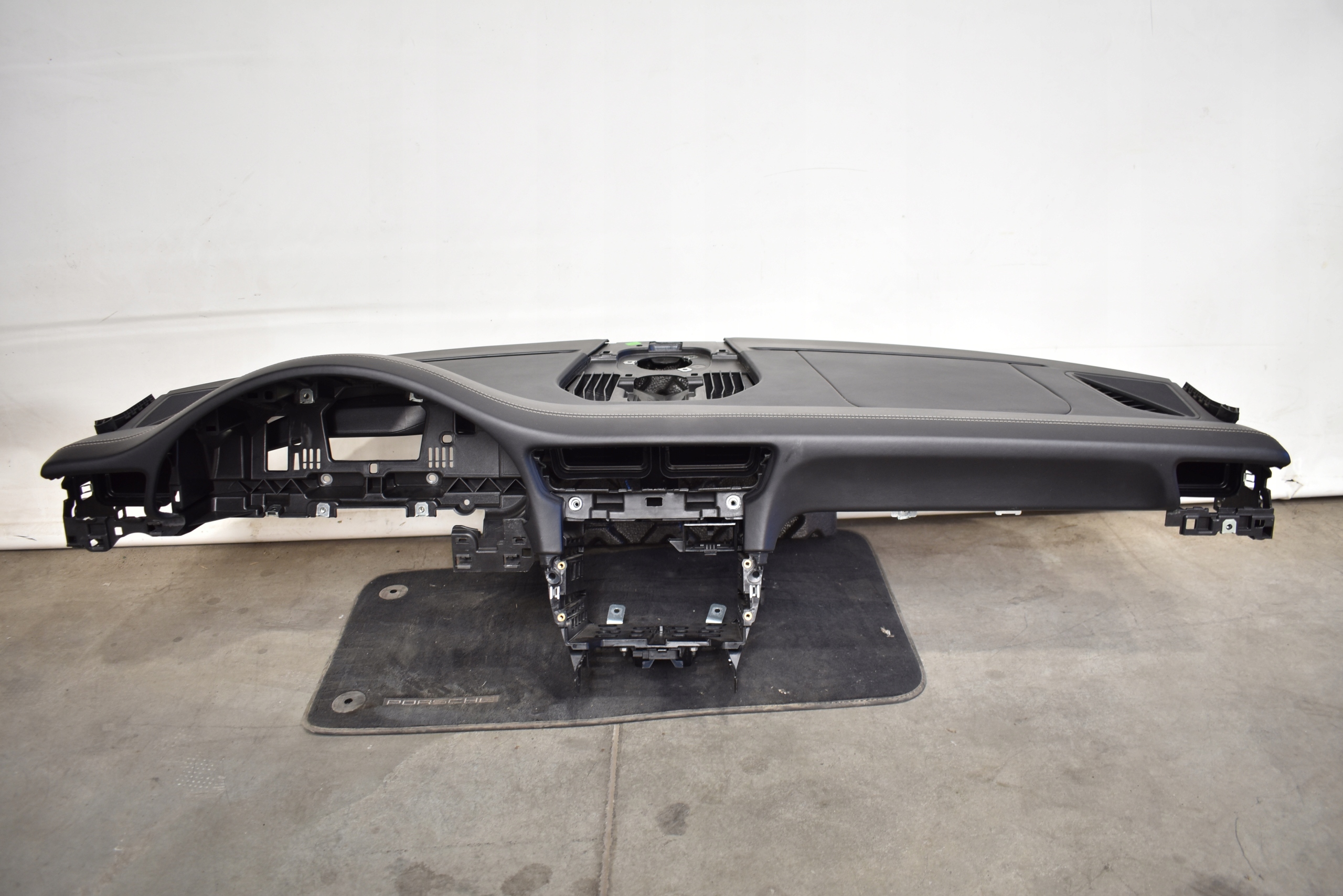 IDEALNA console leather NAPPA PORSCHE 991 LIFT 16R. 1