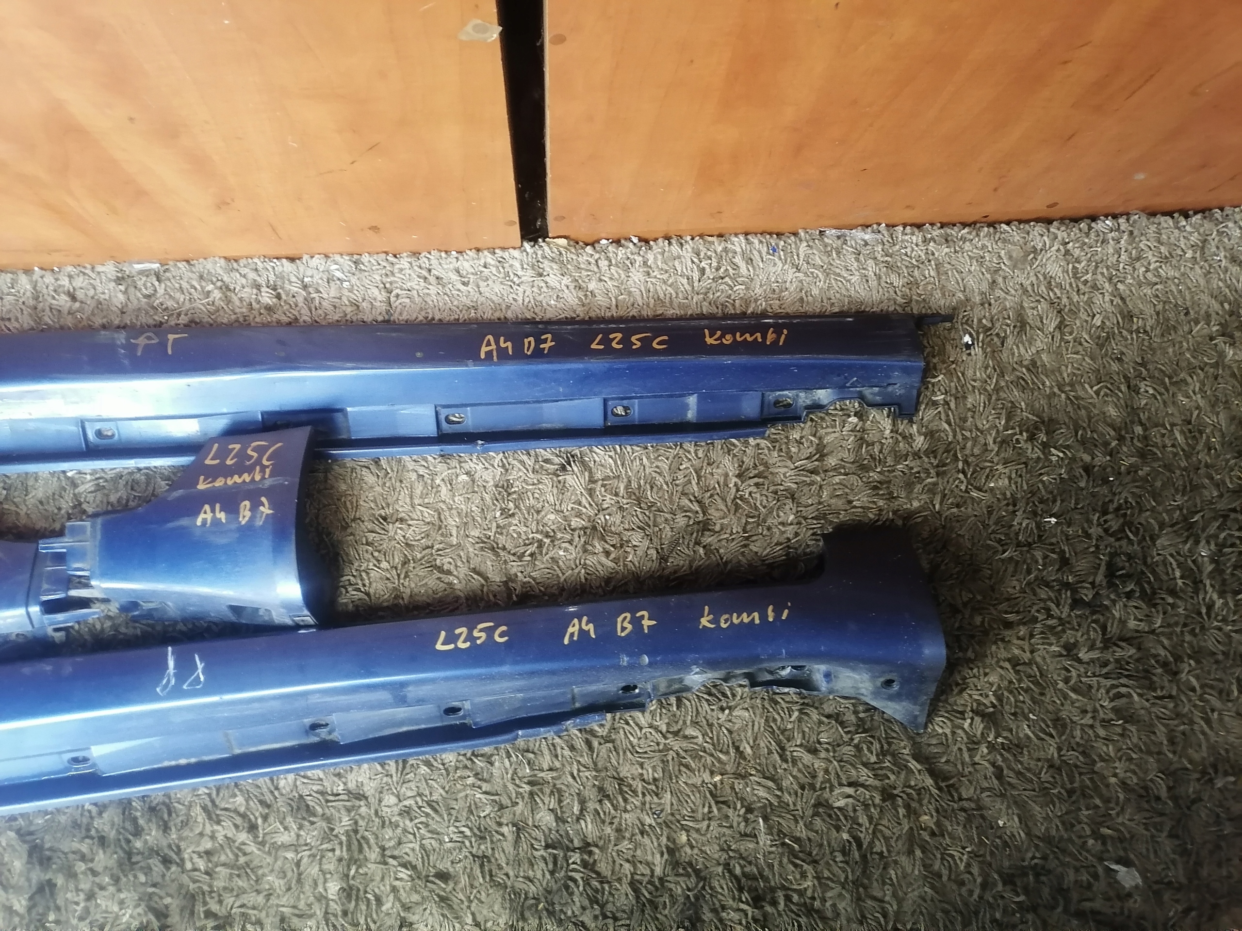 moulding threshold left or right AUDI A4 B7 LZ5C