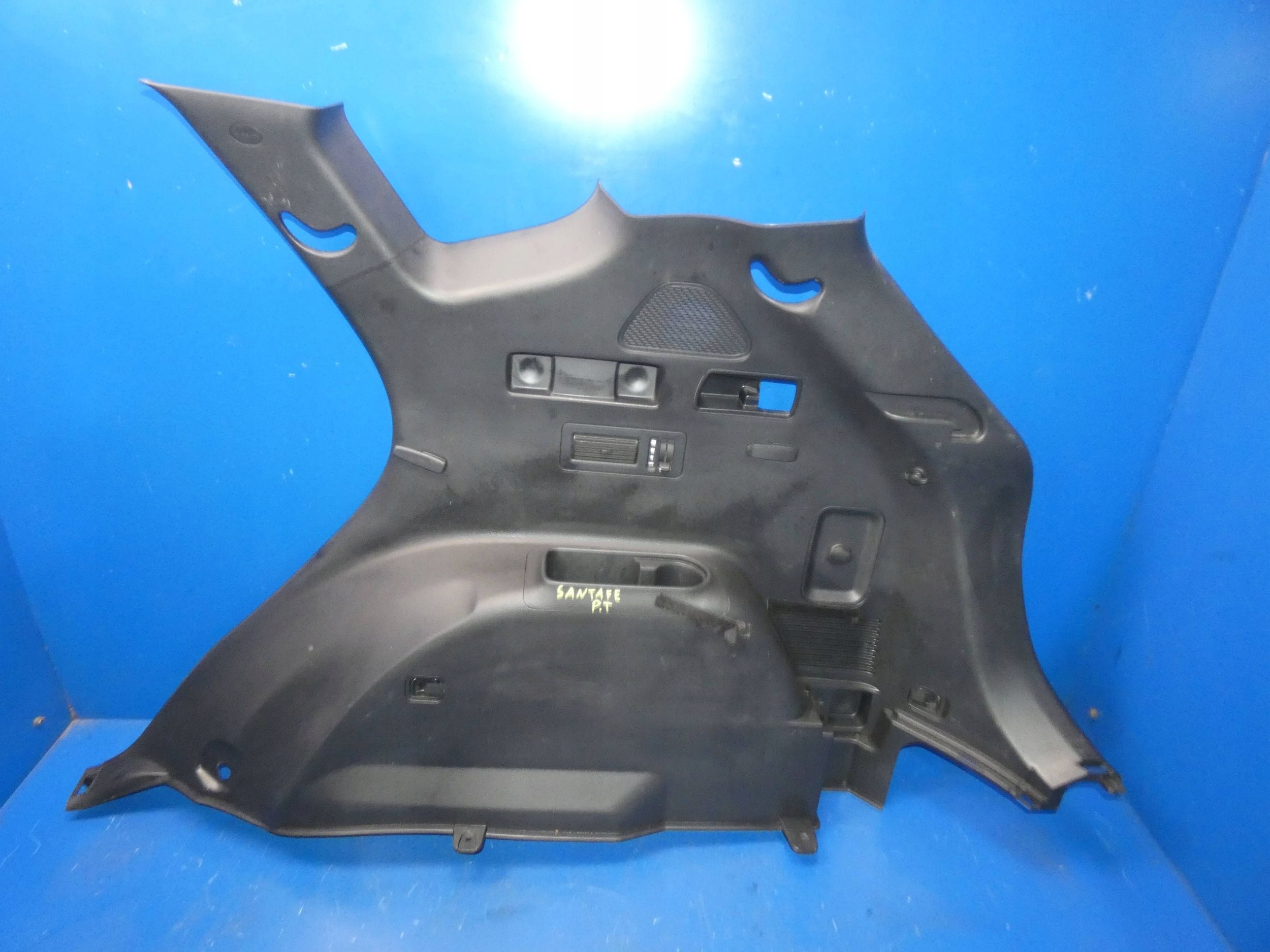 HYUNDAI SANTA FE III boot upholstery right rear part rear
