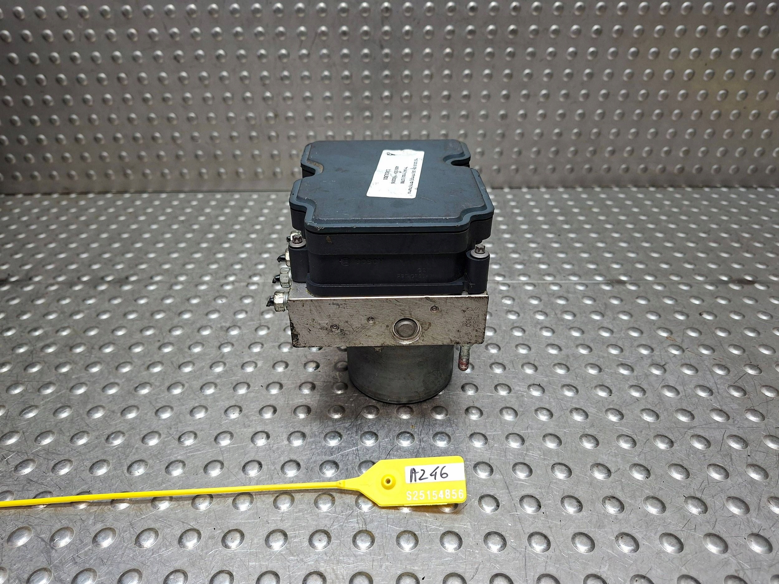 pump control unit ABS TOYOTA VERSO 09- 44540-0F100 0265956504