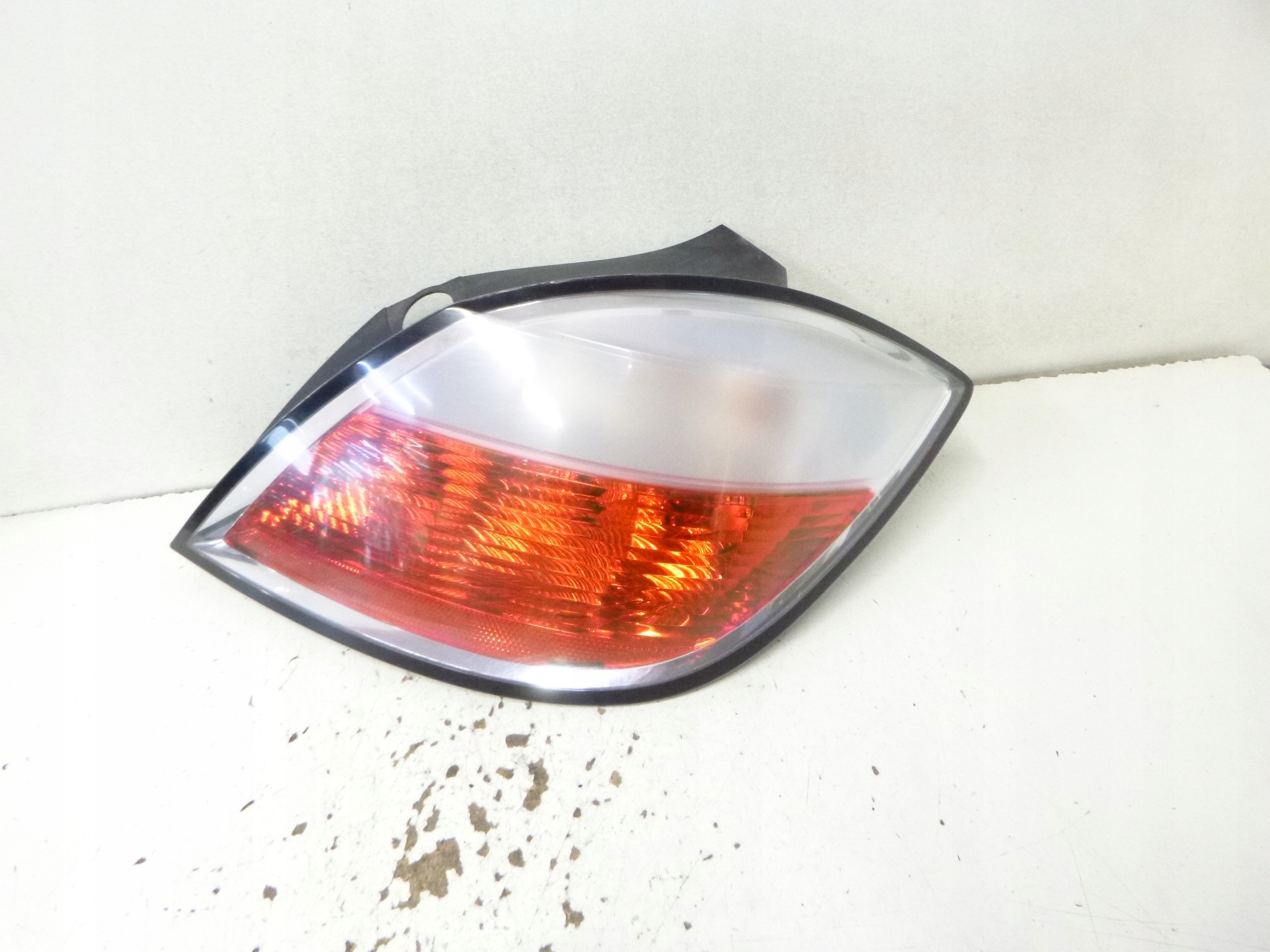 Licht hinten rechts Opel Astra H HB 2004r.