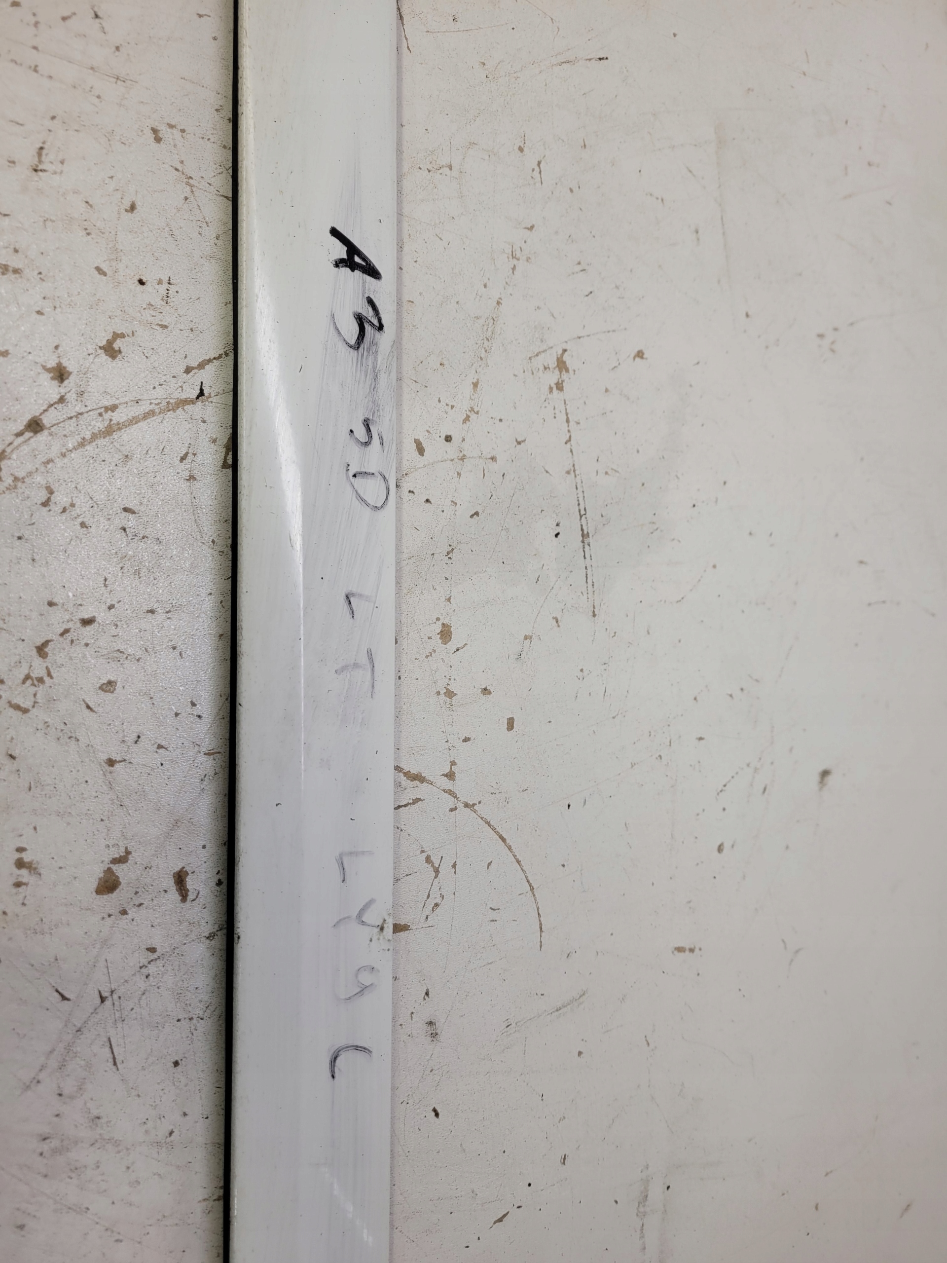 moulding door left rear part AUDI A3 8P LIFT 5D LY9C