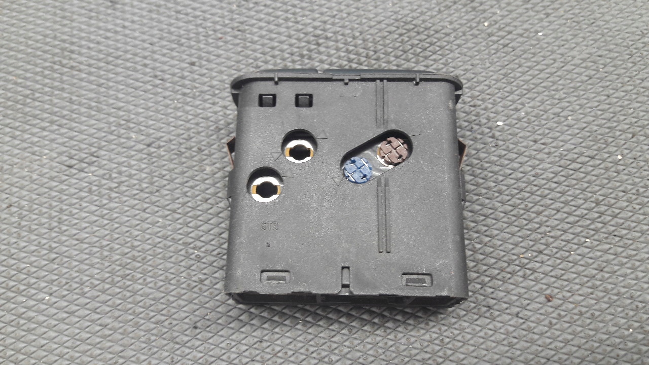 przelacznik swiatel przeciw mgielnych rover 45 200