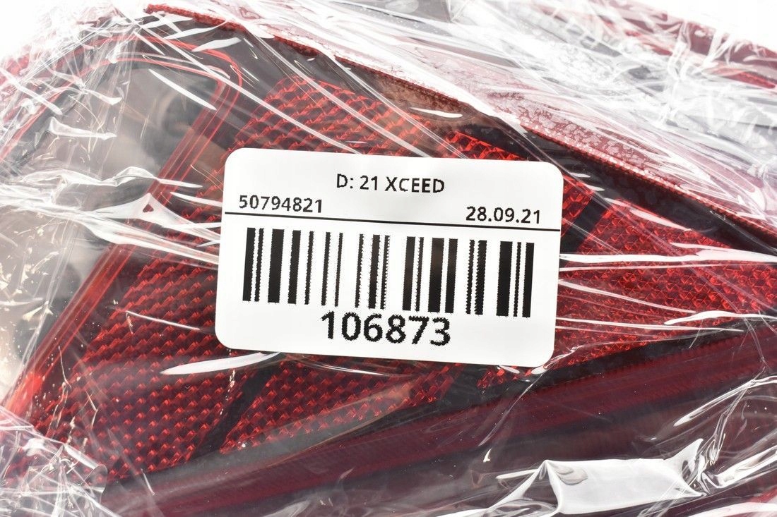 ODBLASK LAMPKA PRAWY TYL 92406 J7310 KIA XCEED UK Installation side right