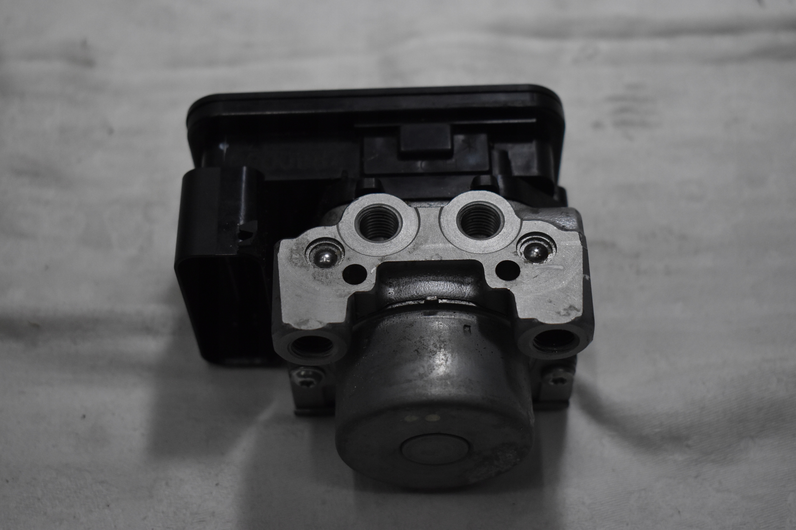 KAWASAKI Z800 POMPA ABS 13-16