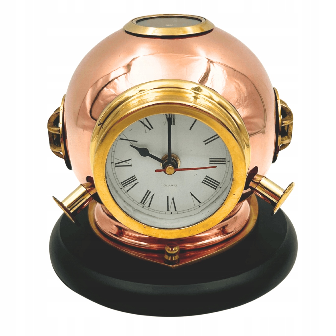 Stolové hodiny Prilba Potápač s mosadzným kompasom na drevenom podstavci