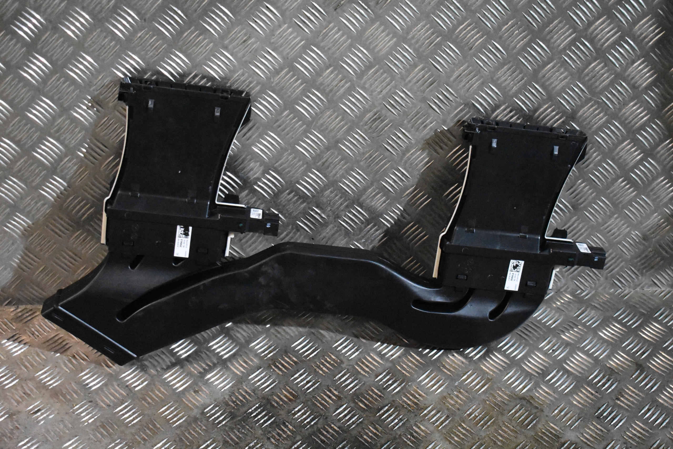 IDEALNY KPL. drain air MERCEDES GLS W167 1