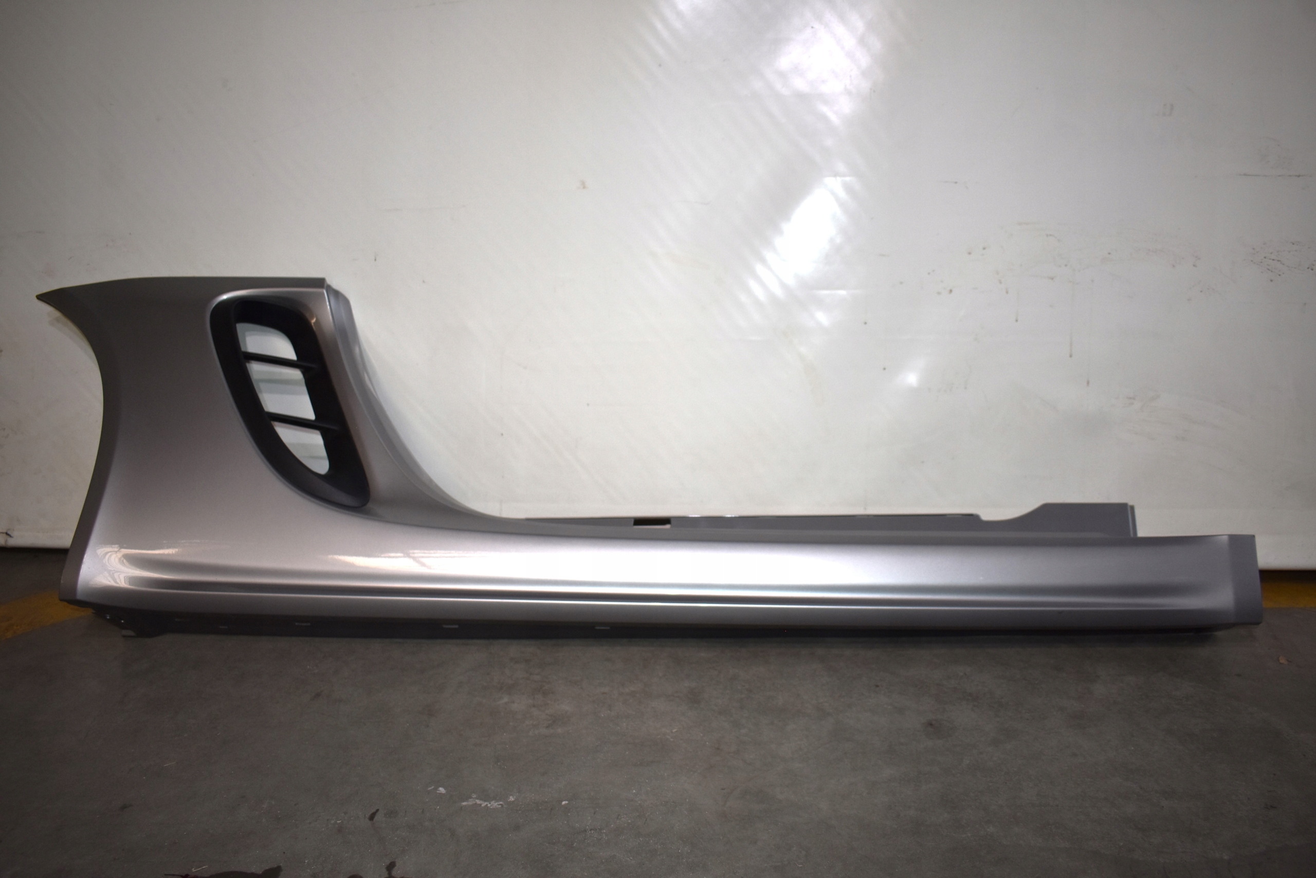 IDEALNA moulding threshold right PORSCHE 982 718 colour M7Z 1