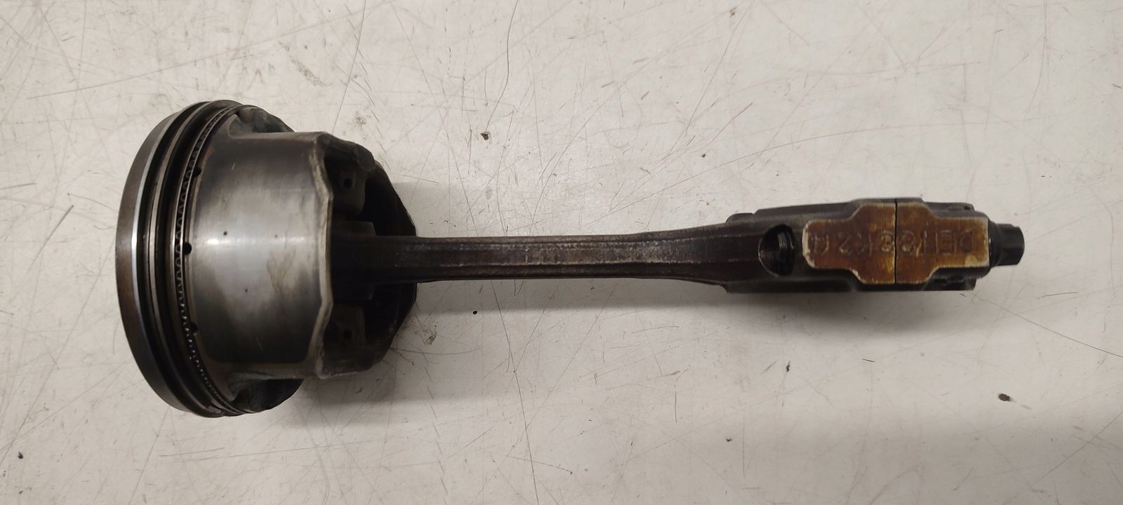 piston bielle Hyundai i20 1,2 16V essence G4LA