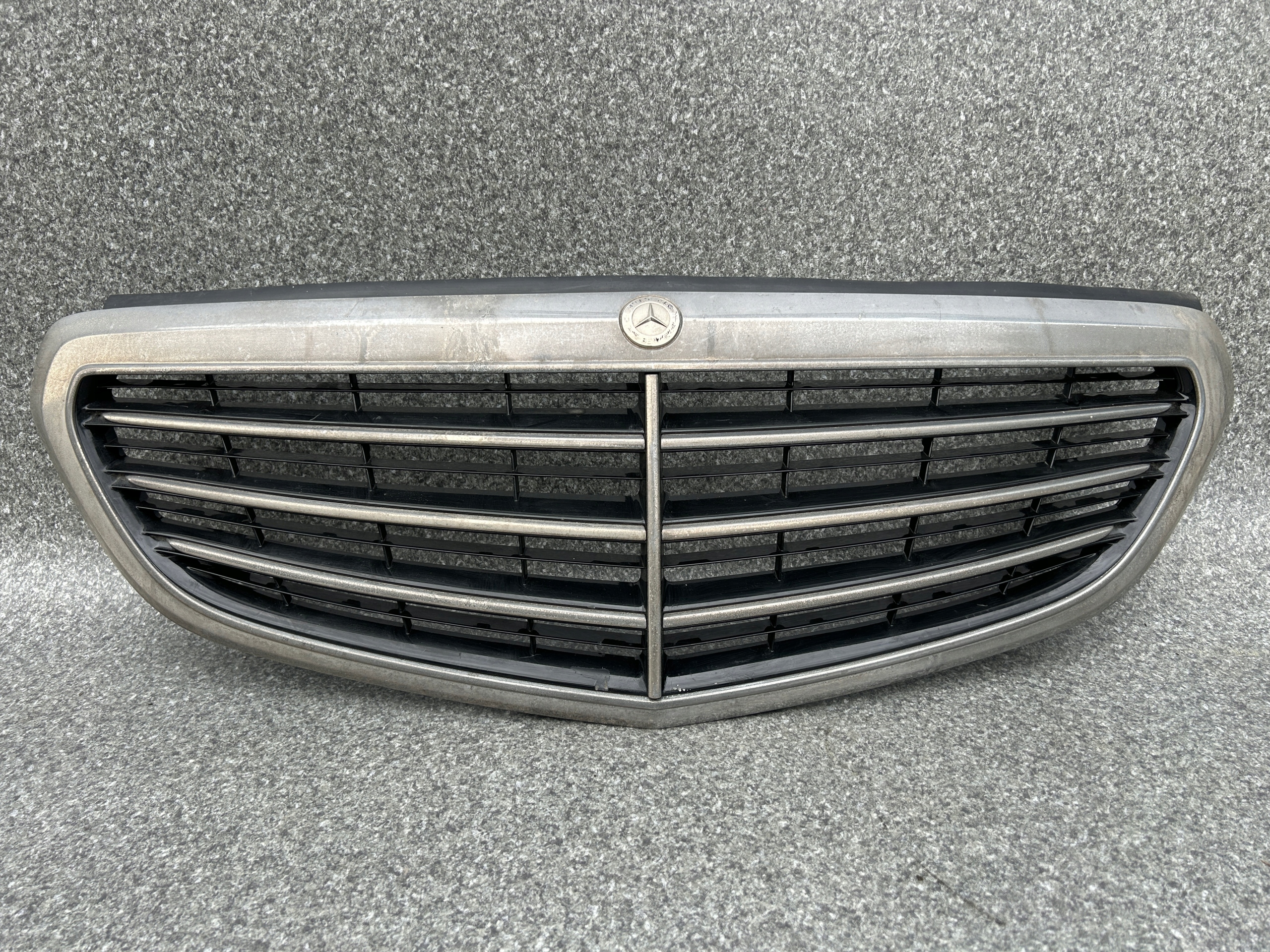 Mercedes-Benz E-Klasse W212 Kühlergrill FRONTGRILL Kühlergitter A2128801383 - Thumbnail 1