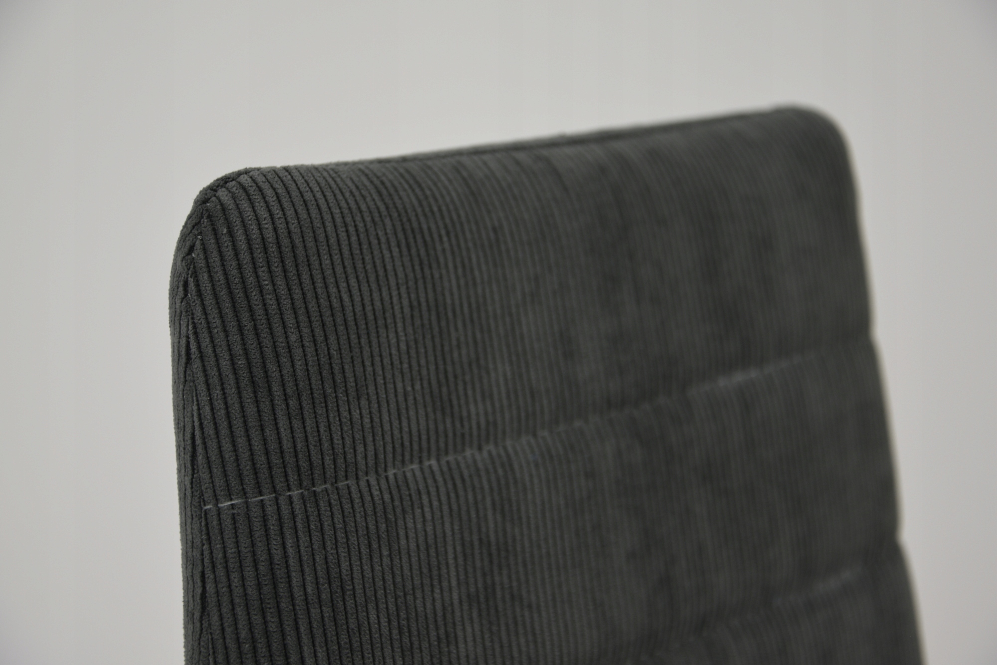 Zestaw stół rozkładany i 8 krzeseł do salonu Grubość blatu 3.2 cm