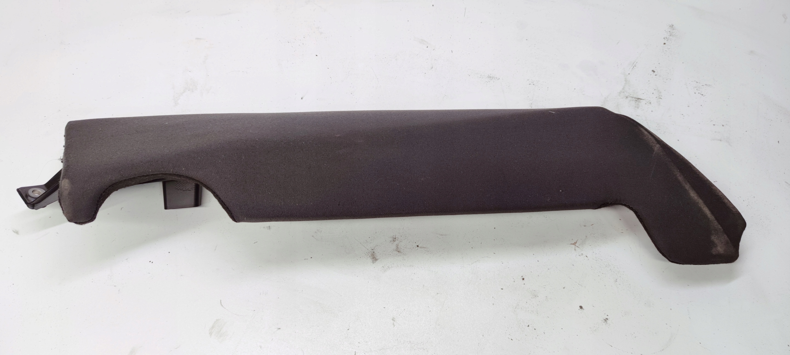 side KANAPY right rear part MATER AUDI A4 B9 8W0885704