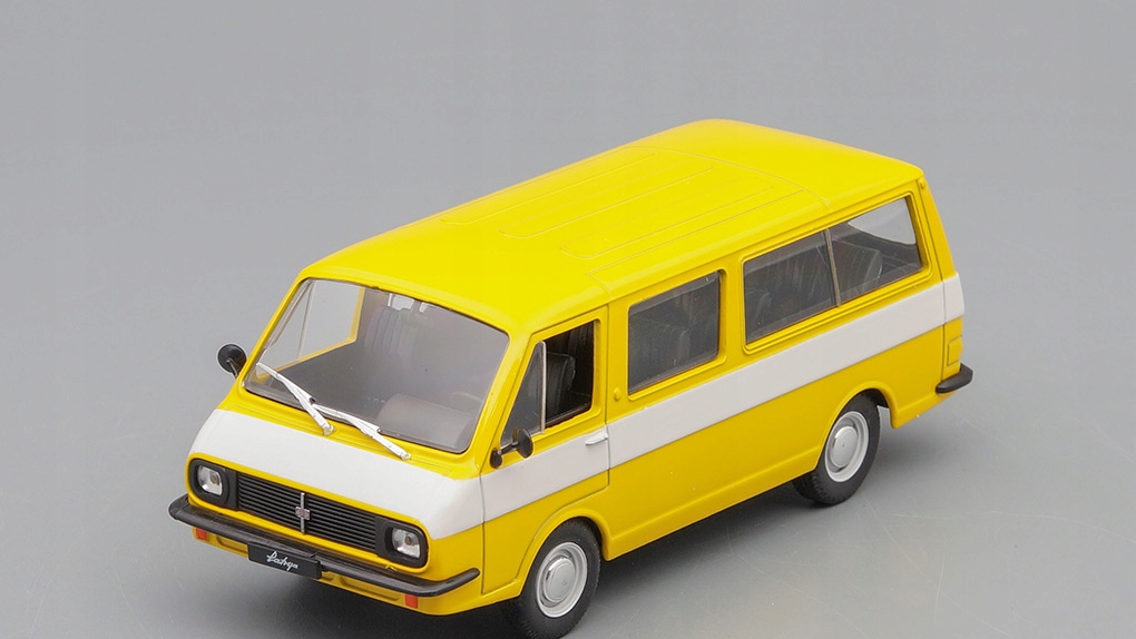 RAF-2203 "Latvia" leták Avtolegendy 1:43 DeAgostini