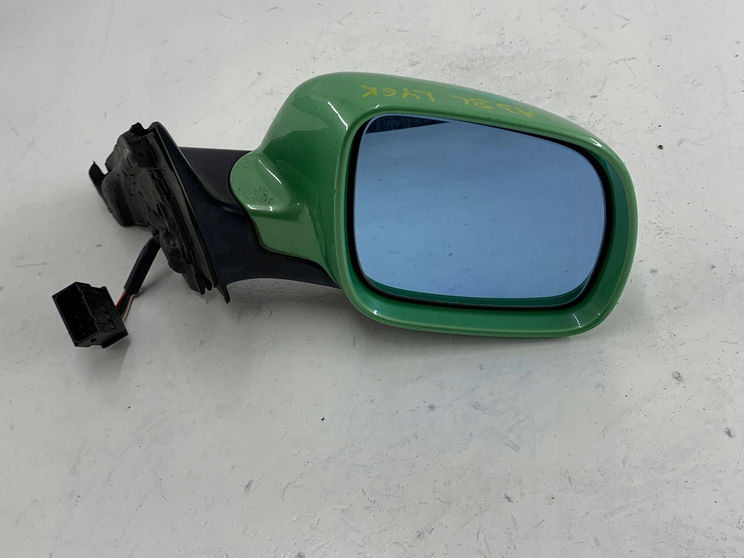 AUDI A3 8L mirror right 5 PIN LY6K