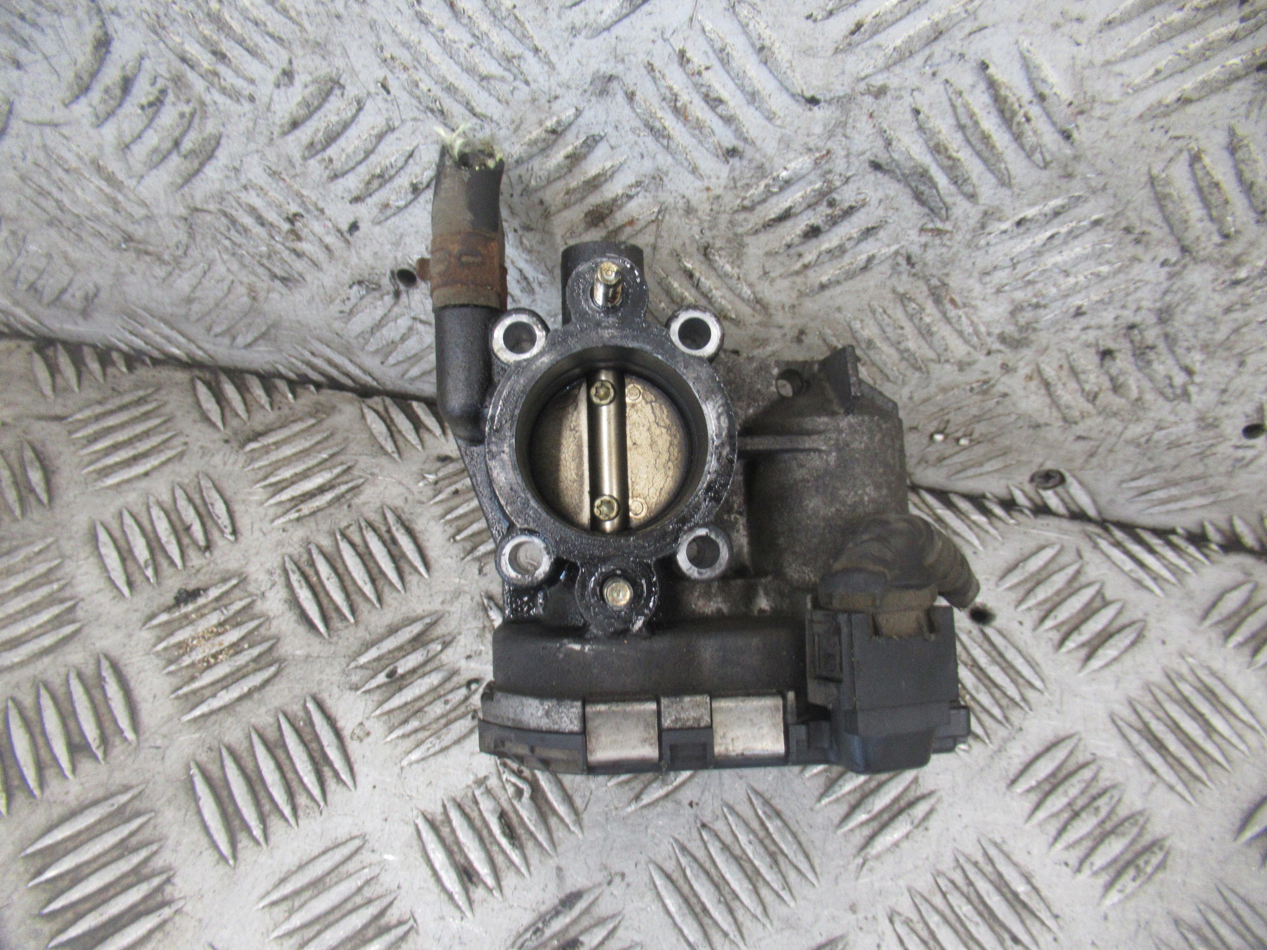 throttle flap OPEL CORSA C 1.0 B 0280750044