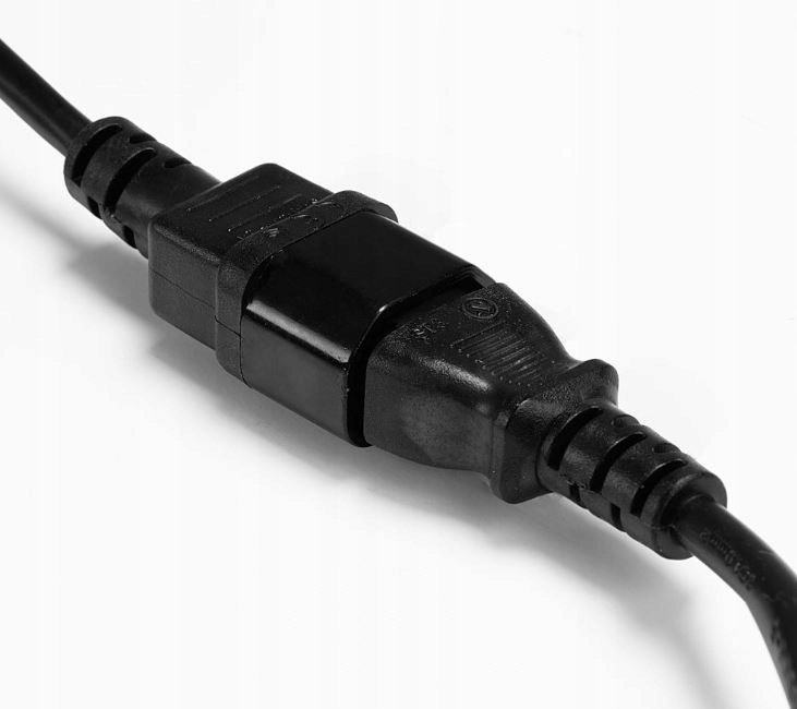 Kabel przedłużacz zasilający IEC C14 C13 Lindy 1m Długość kabla 5 m