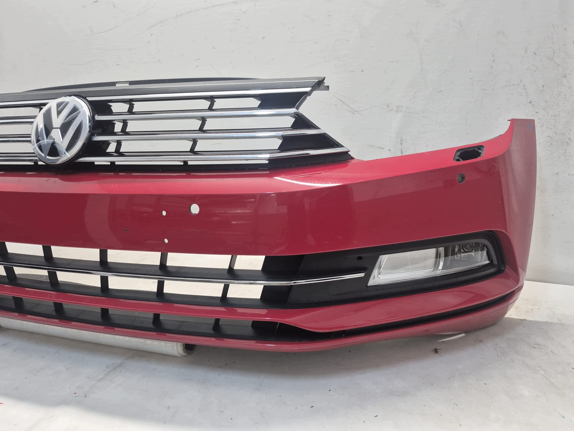 VW PASSAT B8 14-19 bumper front front 4XPDC SPR 3G0807221