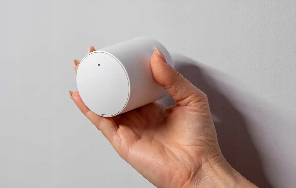 SHELLY BLU TRV Inteligentna Głowica grzejnika 2x opakowanie 2x BLU TRV + 1x BLU Hub do urządzeń BLU — 7