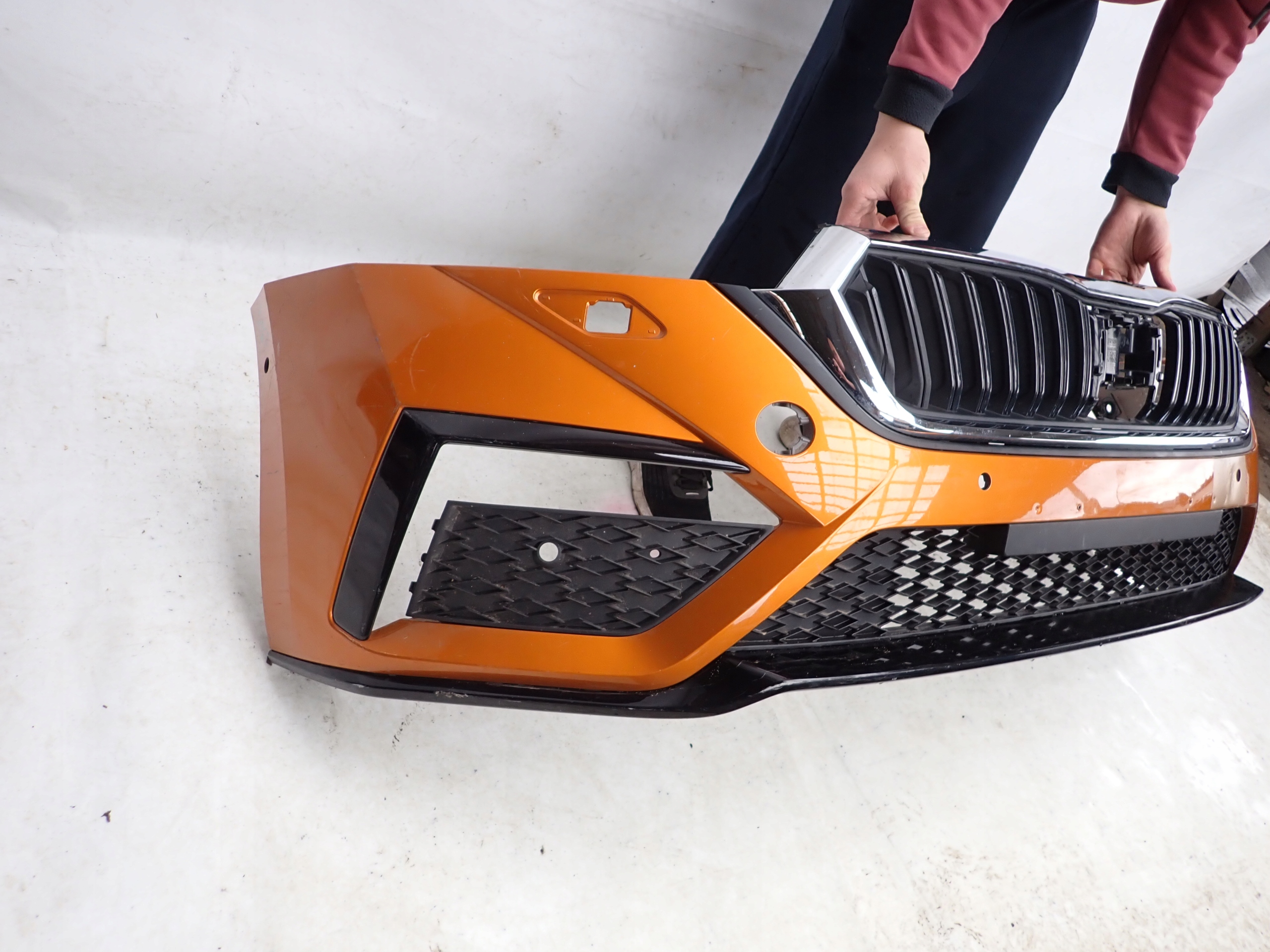 SKODA OCTAVIA IV 5E3 RS 19- bumper front front SPR PDC