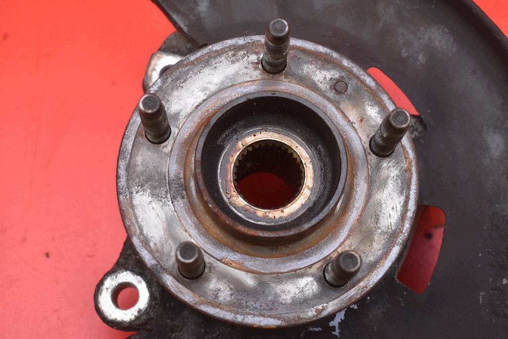 achsschenkel radnabe radlager schenkel links vorne OPEL ASTRA 4 IV J 2.0 CDTI 160 KM 09-12