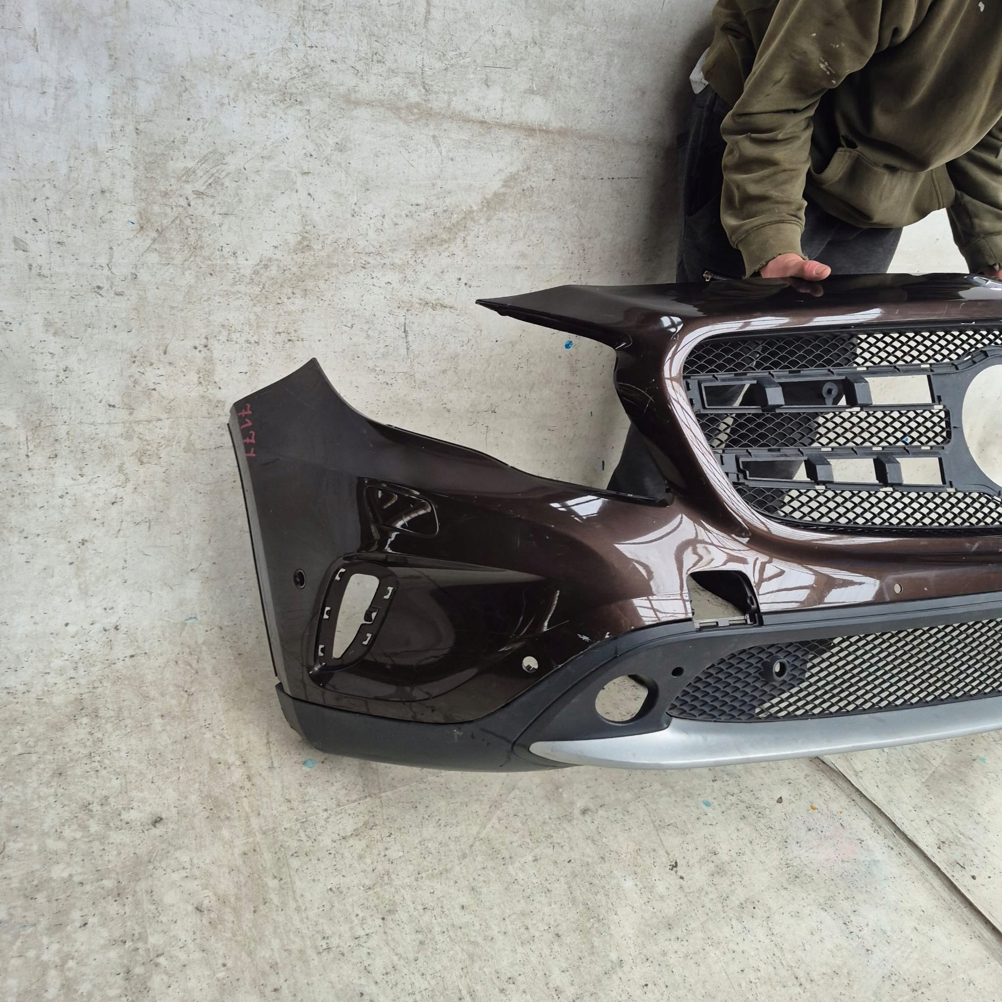 MERCEDES GLA W156 13- bumper front front grill grid A1568850425