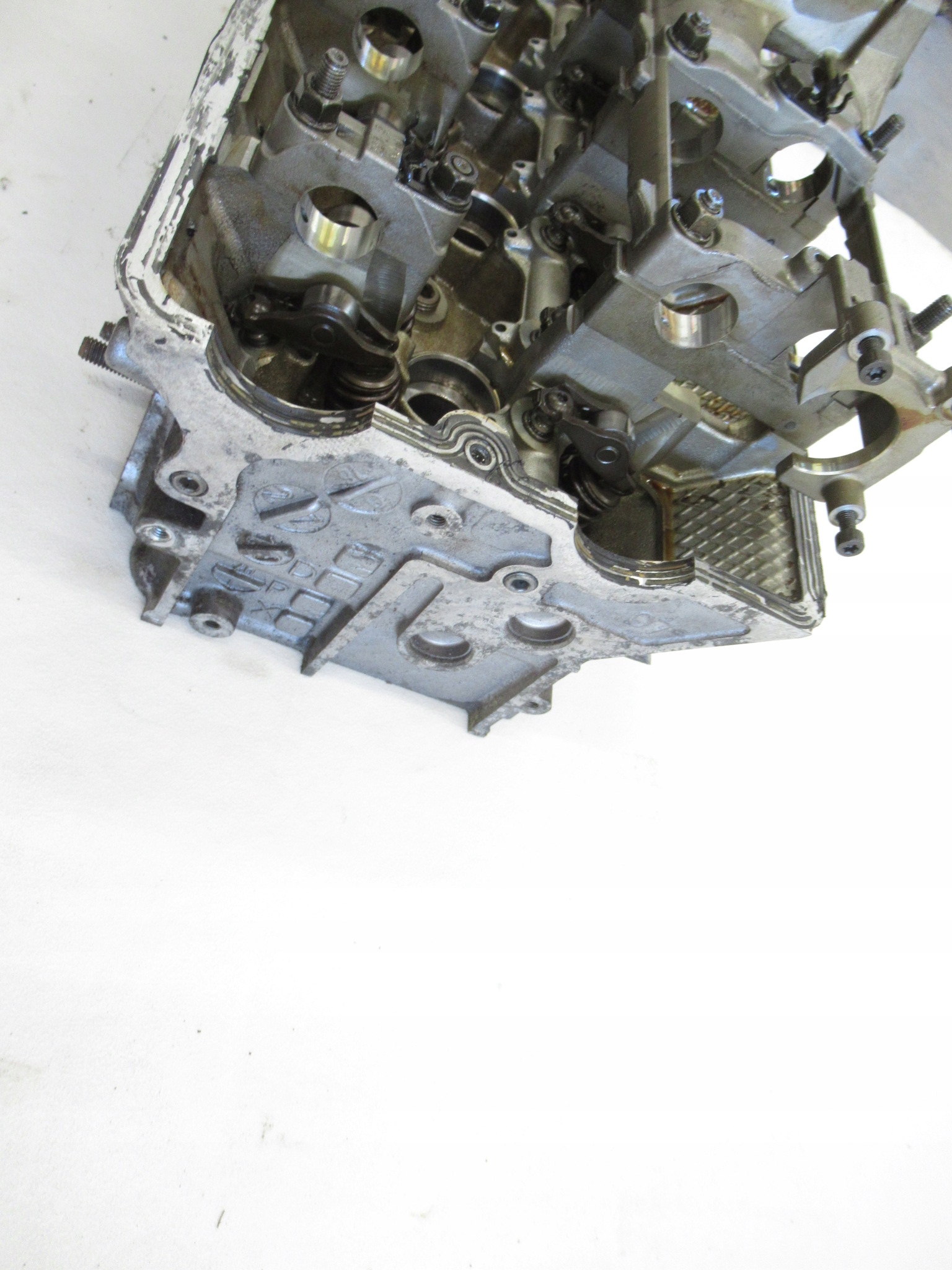 TESTATA BMW e60 e61 e63 e64 e65 e66 4.8 N62 5-8
