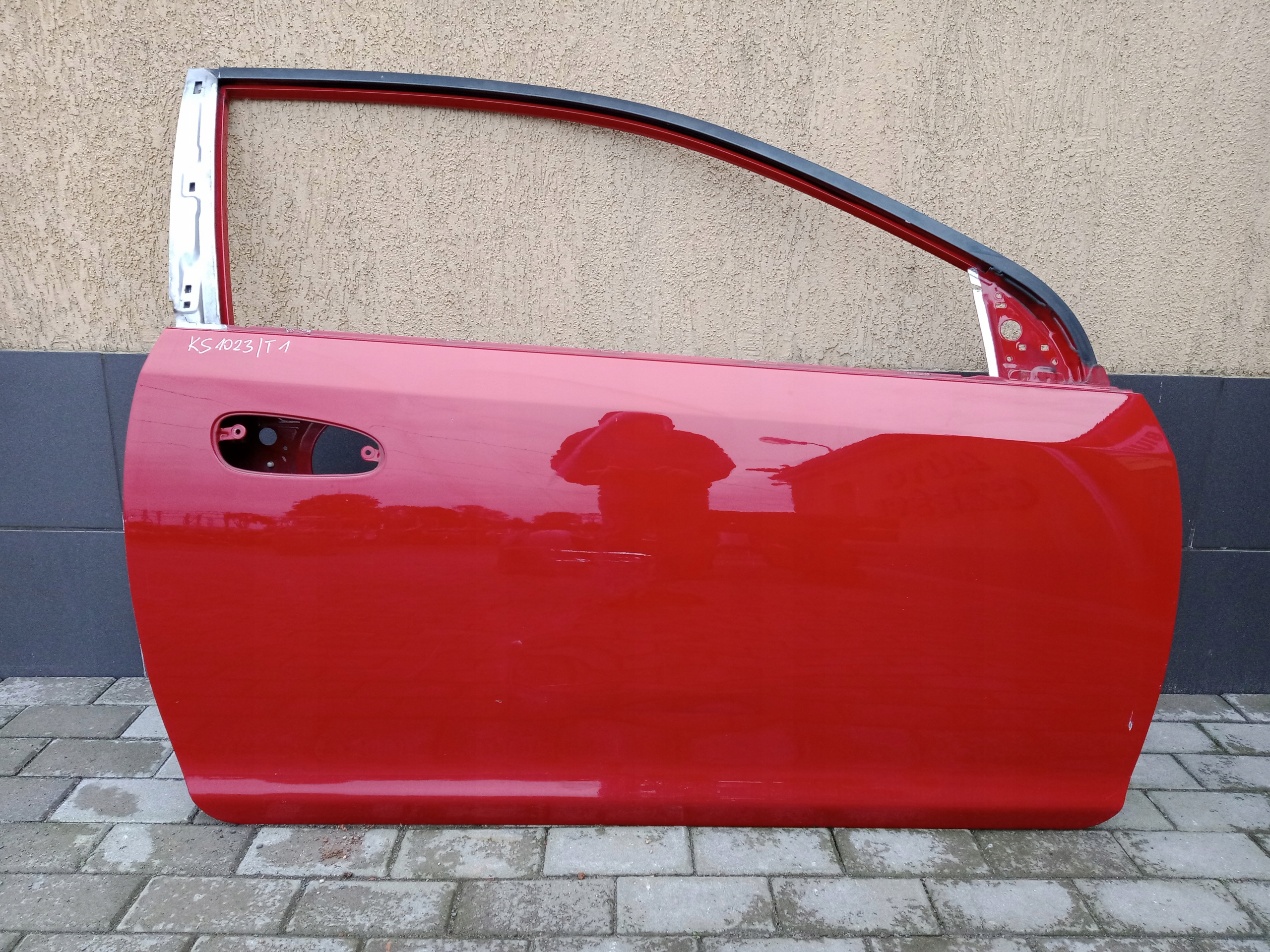 HONDA CIVIC 7 VII 3D 01-05 DRZWI PRAWE ( PRZEDNIE )