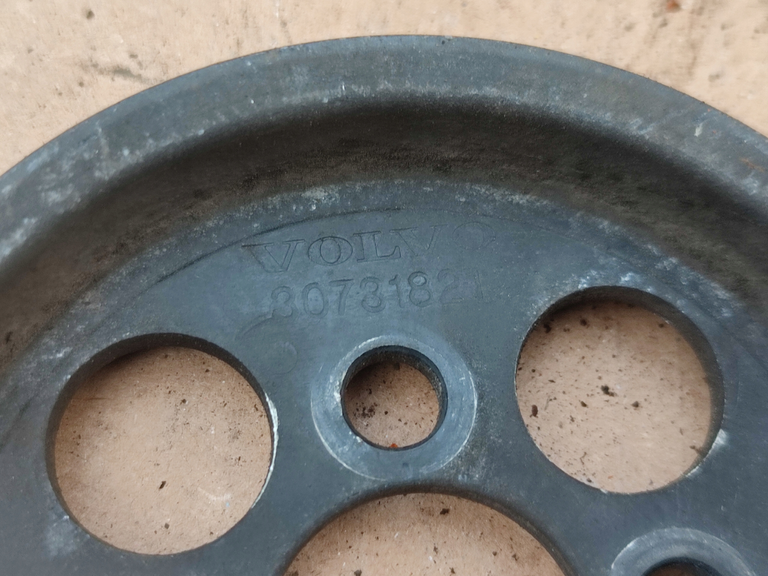 Puleggia tenditore VOLVO XC60 e 2.4 30731821
