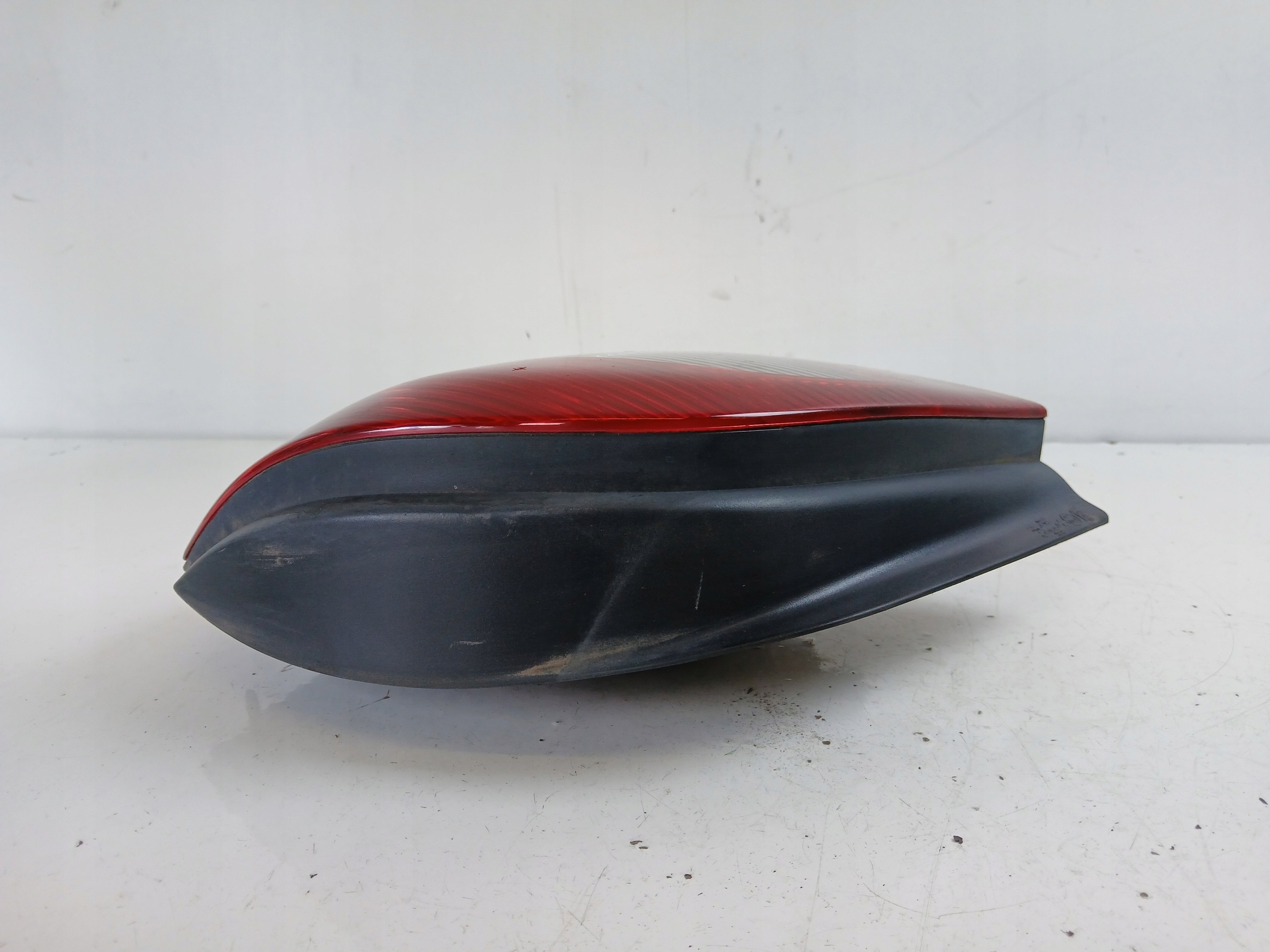 RENAULT SCENIC and LIFT light right rear part