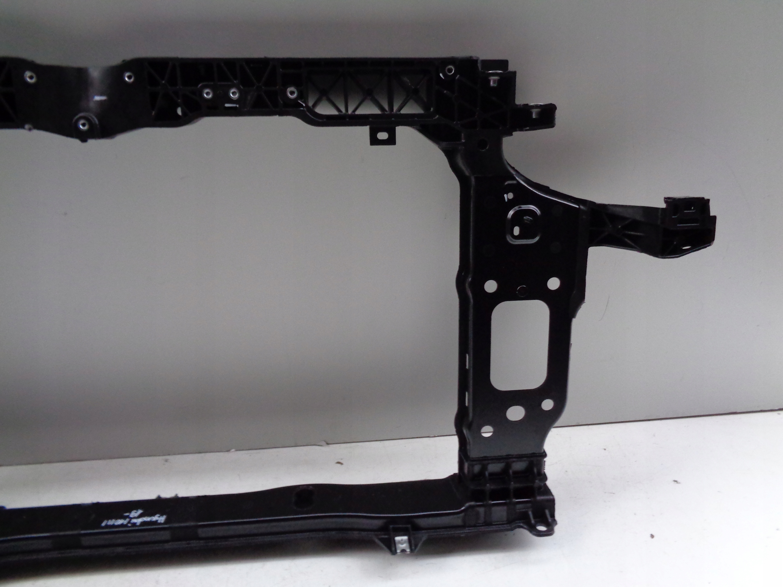 NO-WE-- bar, wall front HYUNDAI I10 III 19