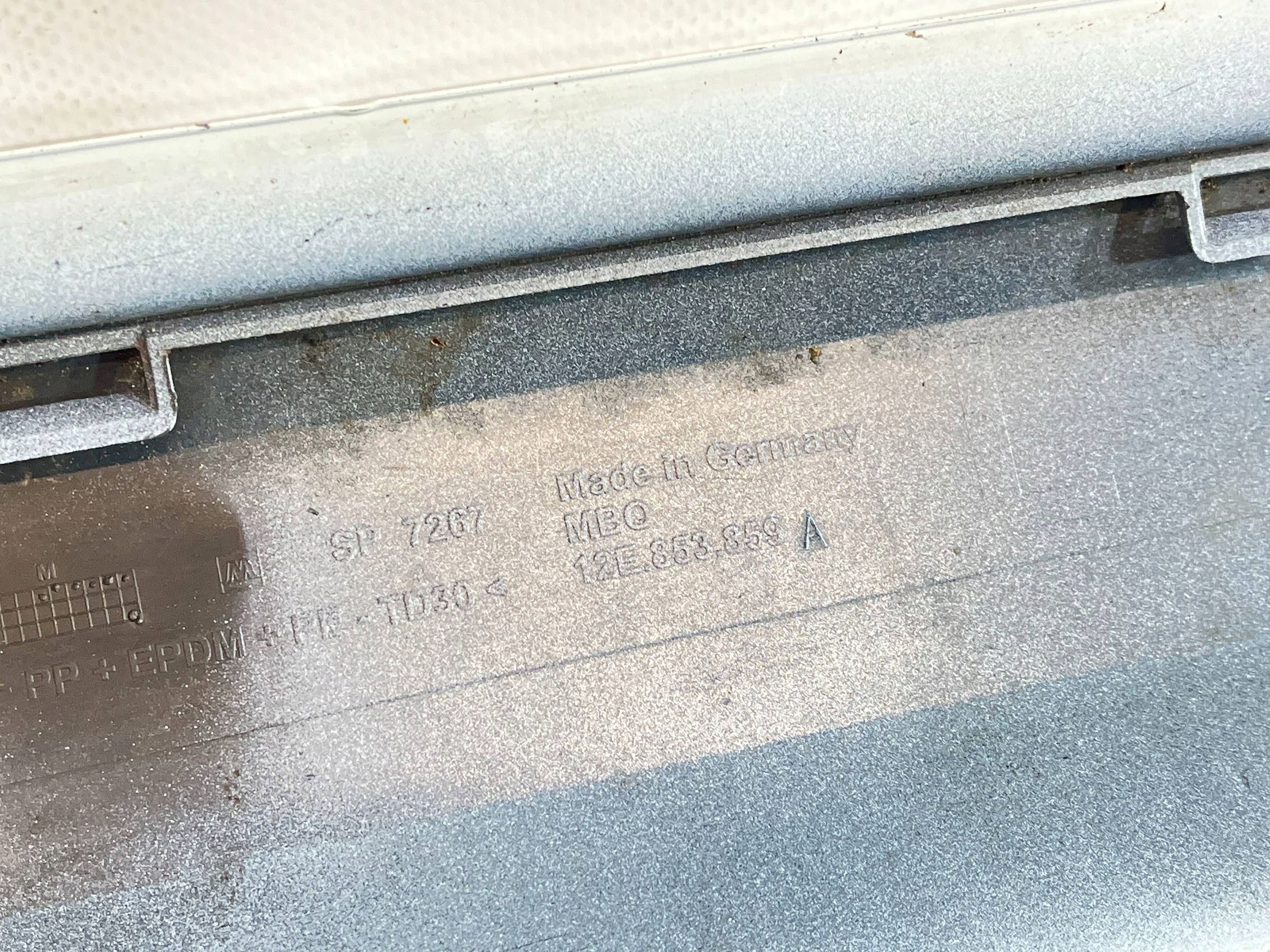 moulding threshold Volkswagen e-Up 12E853859A