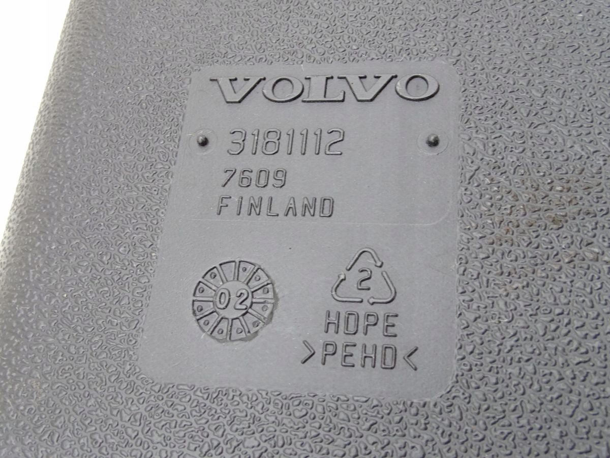 VOLVO FL6 00 06 KOMIN WLOT POWIETRZA Car type Trucks