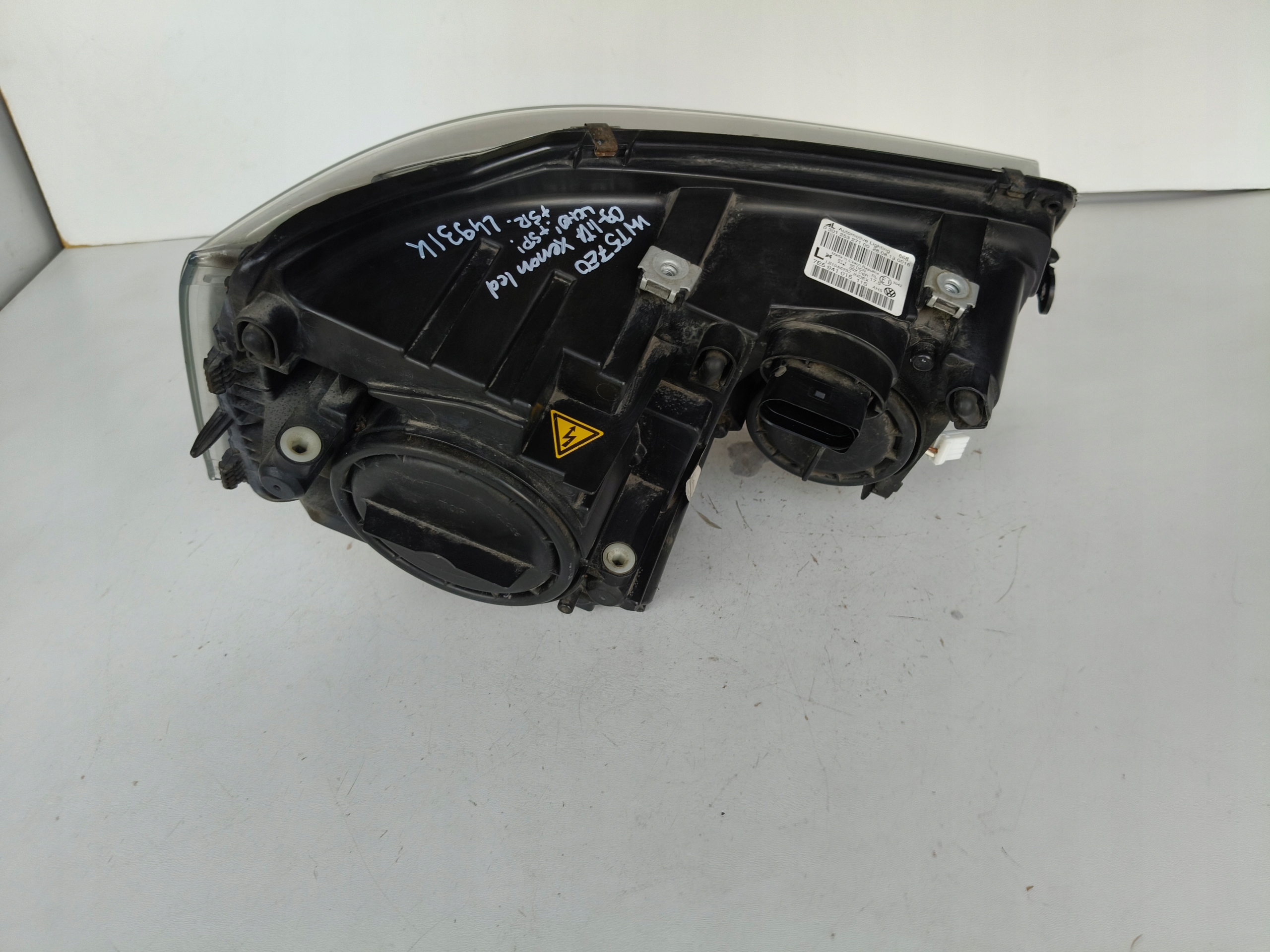 light left REFLEKTOR VW T5 7E 7E0 09-15 LIFT XENON LED