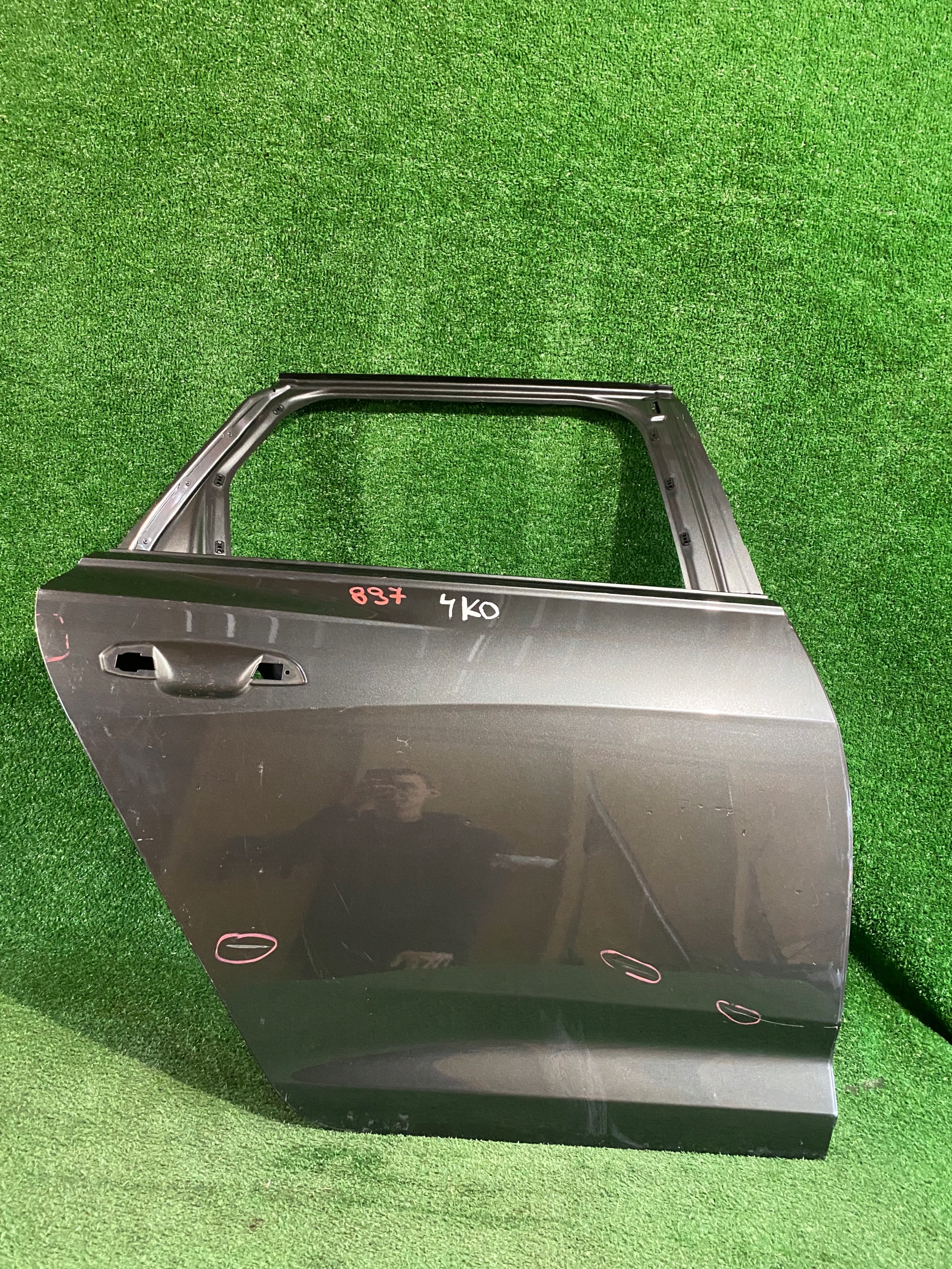 door right rear. AUDI A6 C8 KOMBI 4K0 NR.897