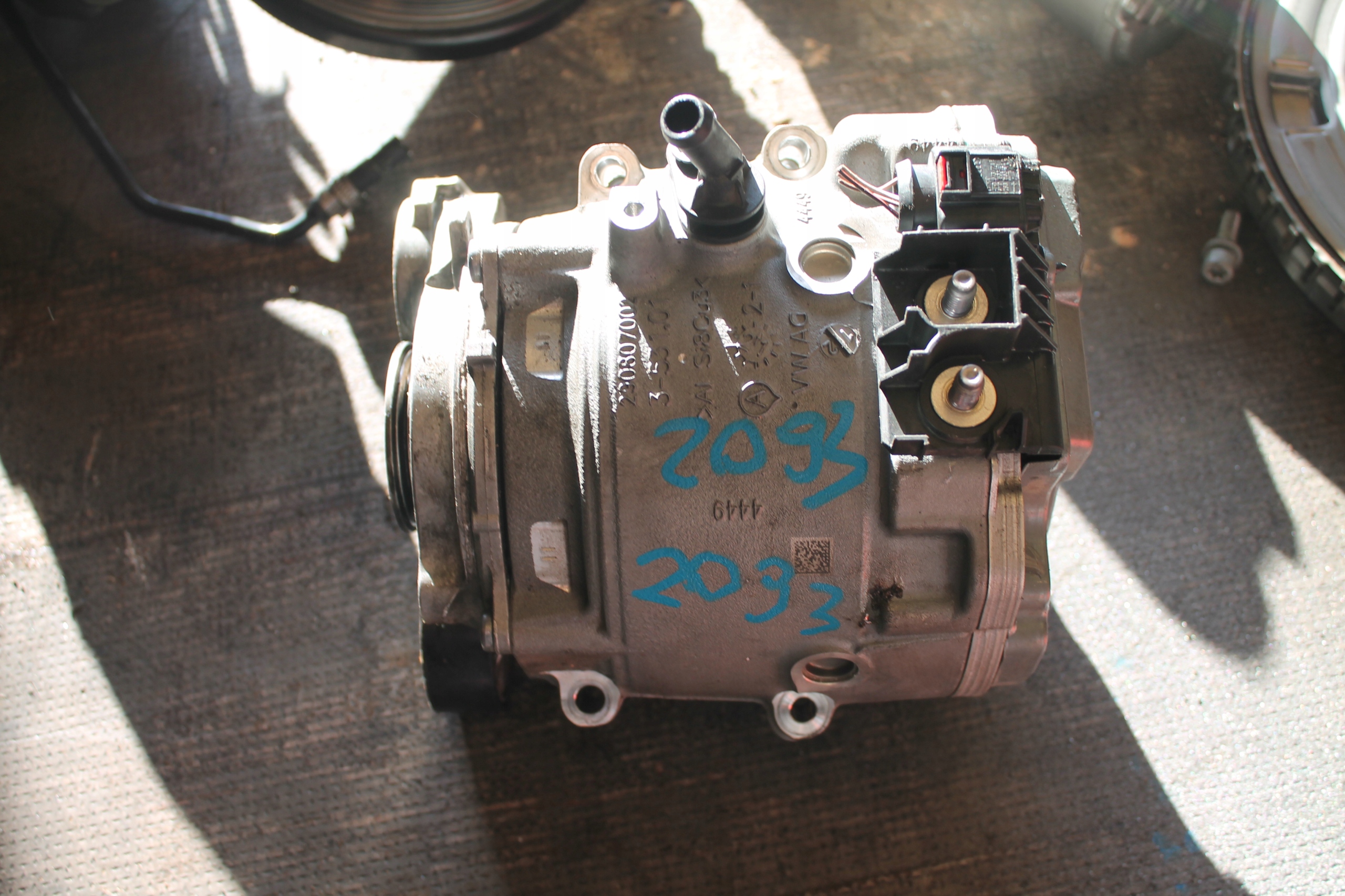 2093. ALTERNATOR AUDI RS6 RS7 4N0903028Q