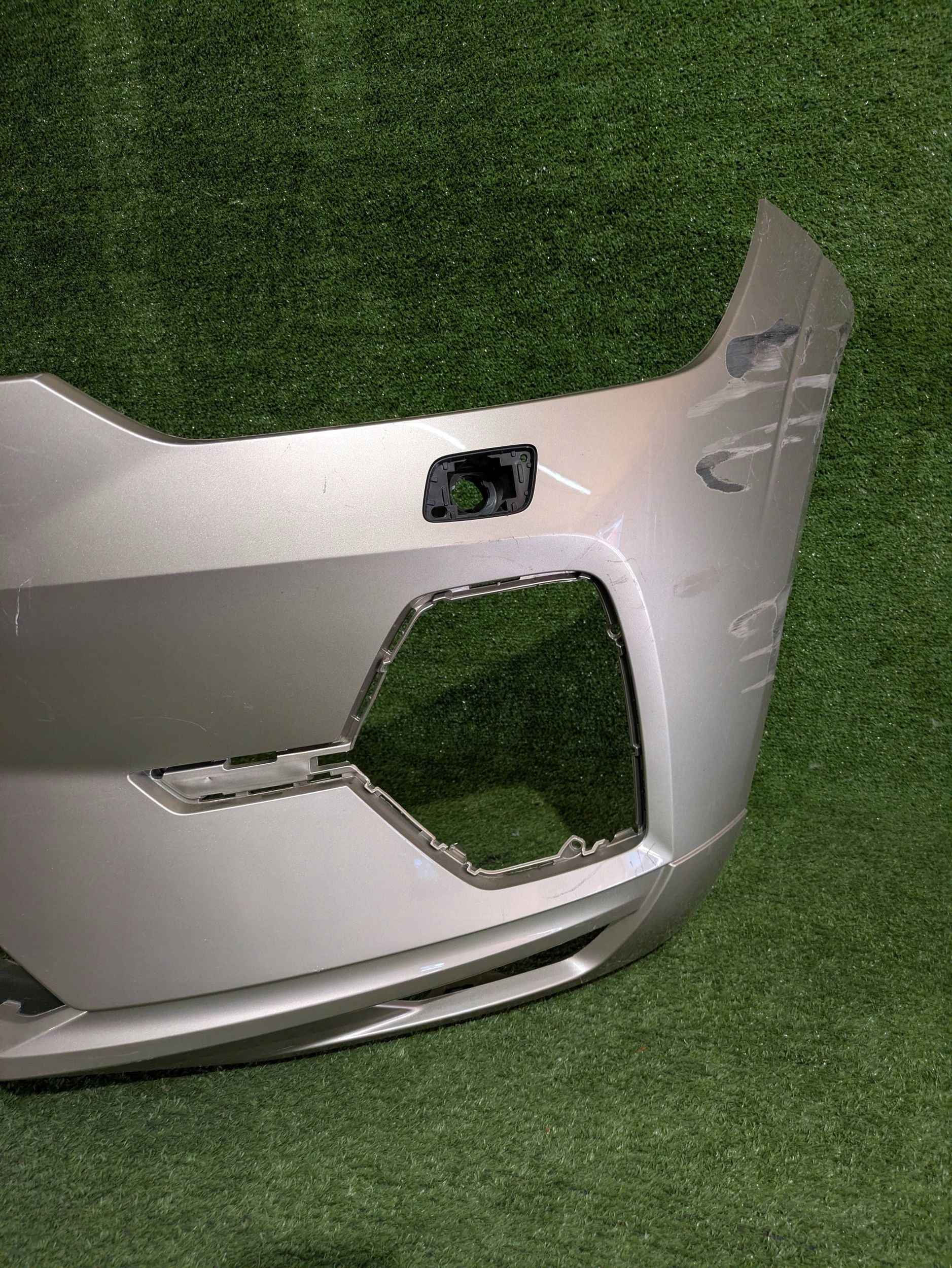 front bumper front VOLVO XC60 XC-60 II LIFT 21- NR.8581