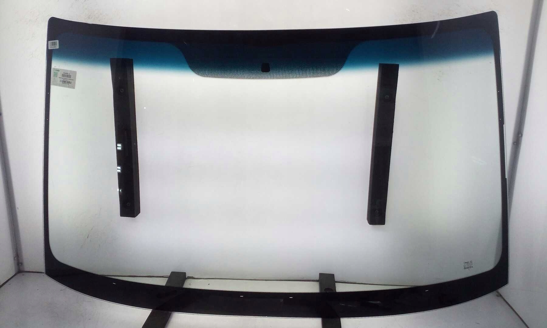 5439AGSBL - Лобовое стекло MERCEDES SPRINTER W906 / CRAFTER 06-