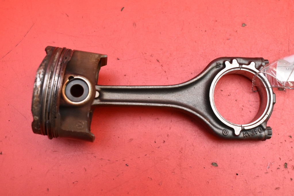 piston connecting rod 04EAM AUDI A3 8V 1.5 TFSI 150 KM 16-20