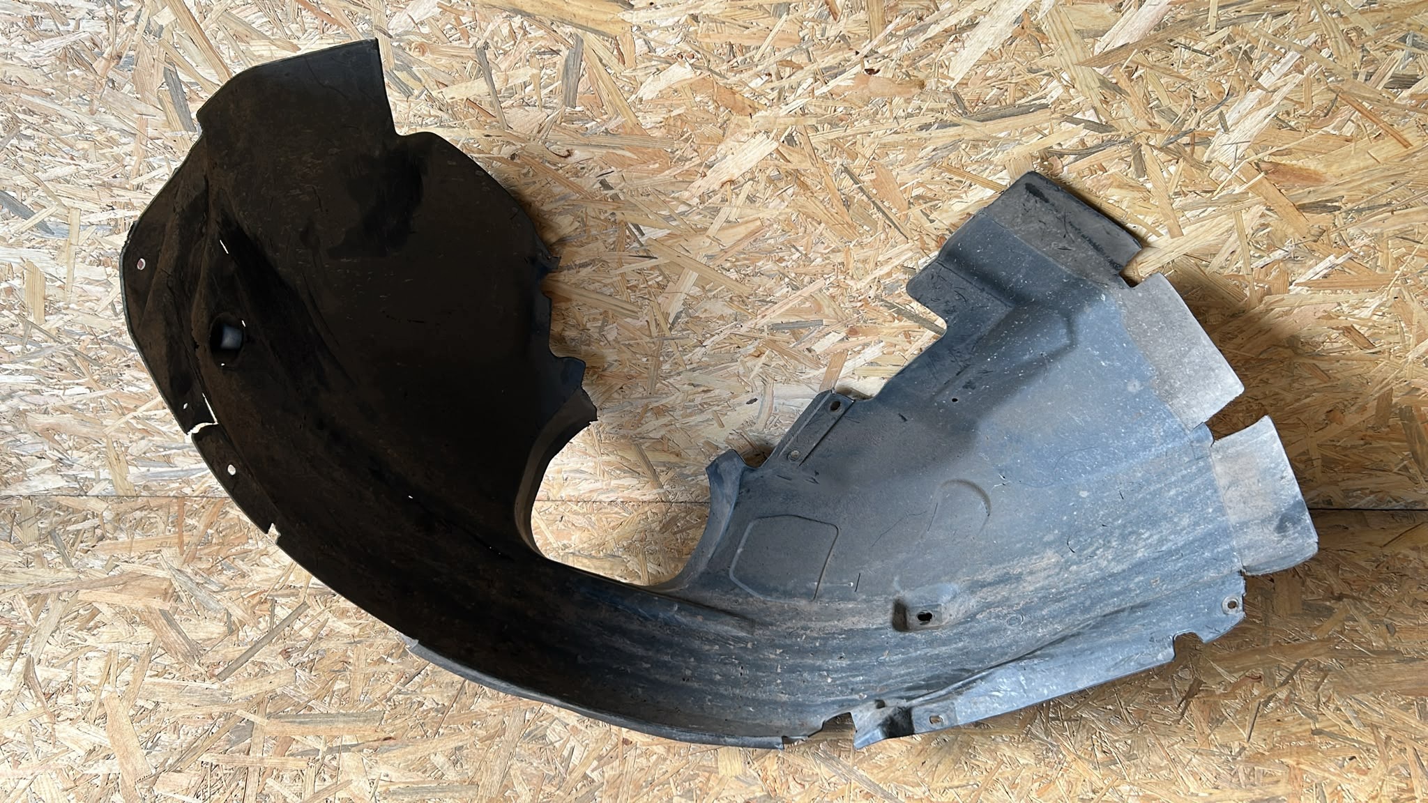 mudguard left left front front FORD FOCUS MK3 C-MAX MK2