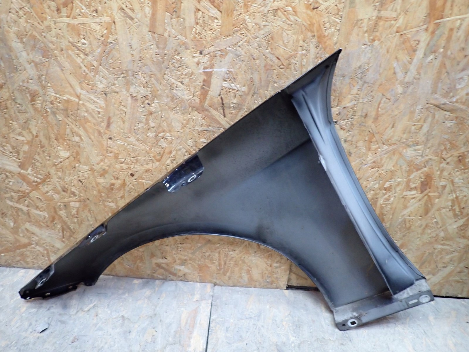 fender right front front MERCEDES E class 212 2009-2016R A2128810201