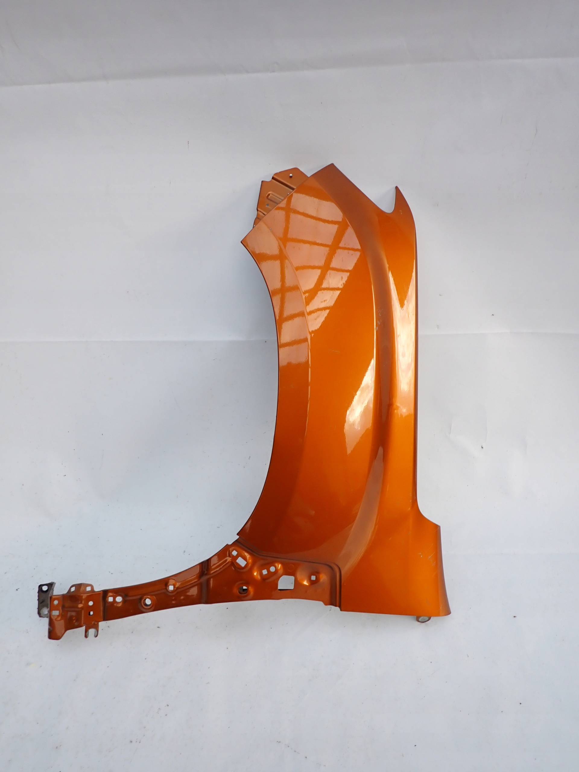 DACIA DUSTER II 2 17- fender left front front