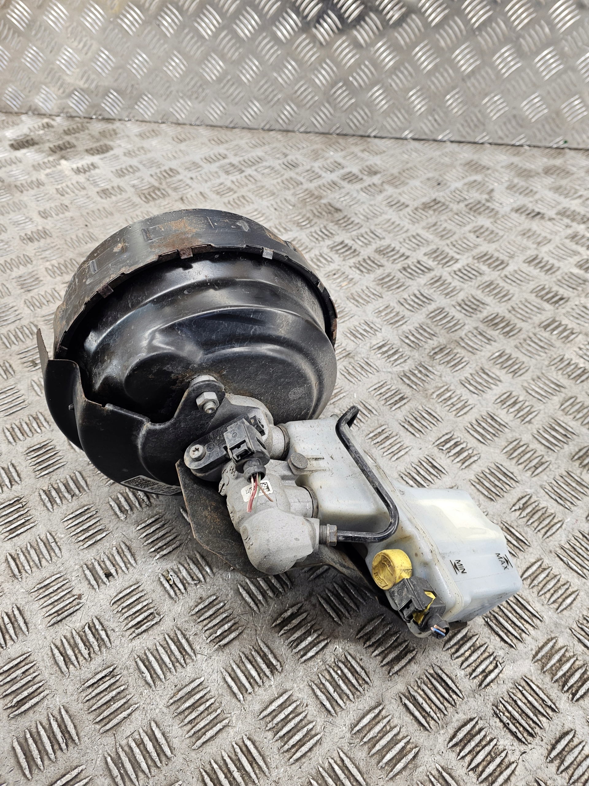 SEAT SKODA OE 5Q2614105AQ