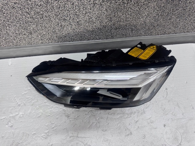 light left Audi A5 8W LIFT Full Led Laser complete 2022